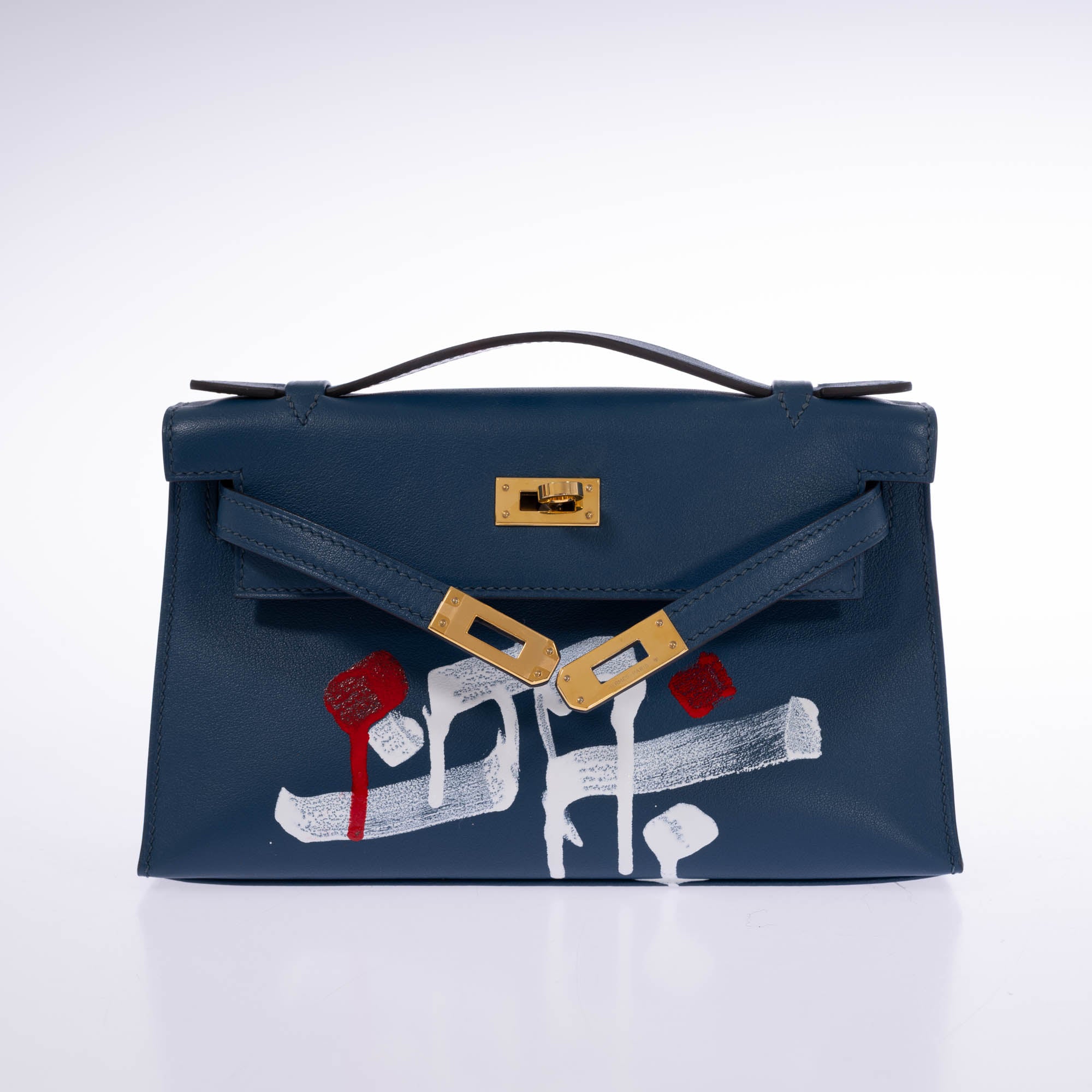 Hermès Kelly Pochette Bleu Nuit Swift Retna Artist Collaboration Gold Hardware