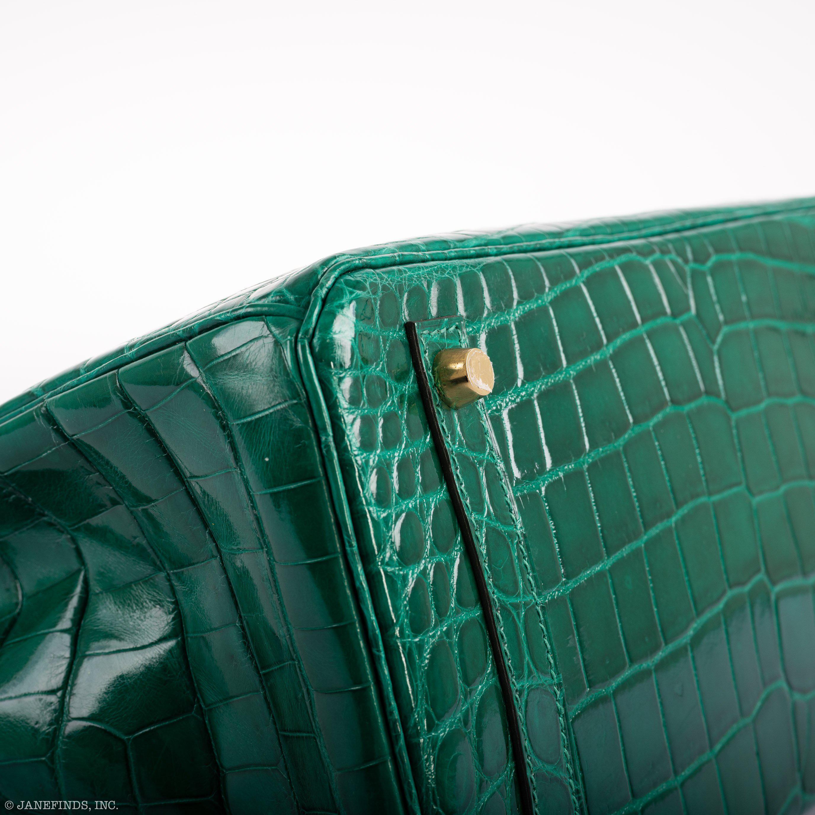 Hermès Birkin 30 Vert Emerald Niloticus Crocodile Gold Hardware