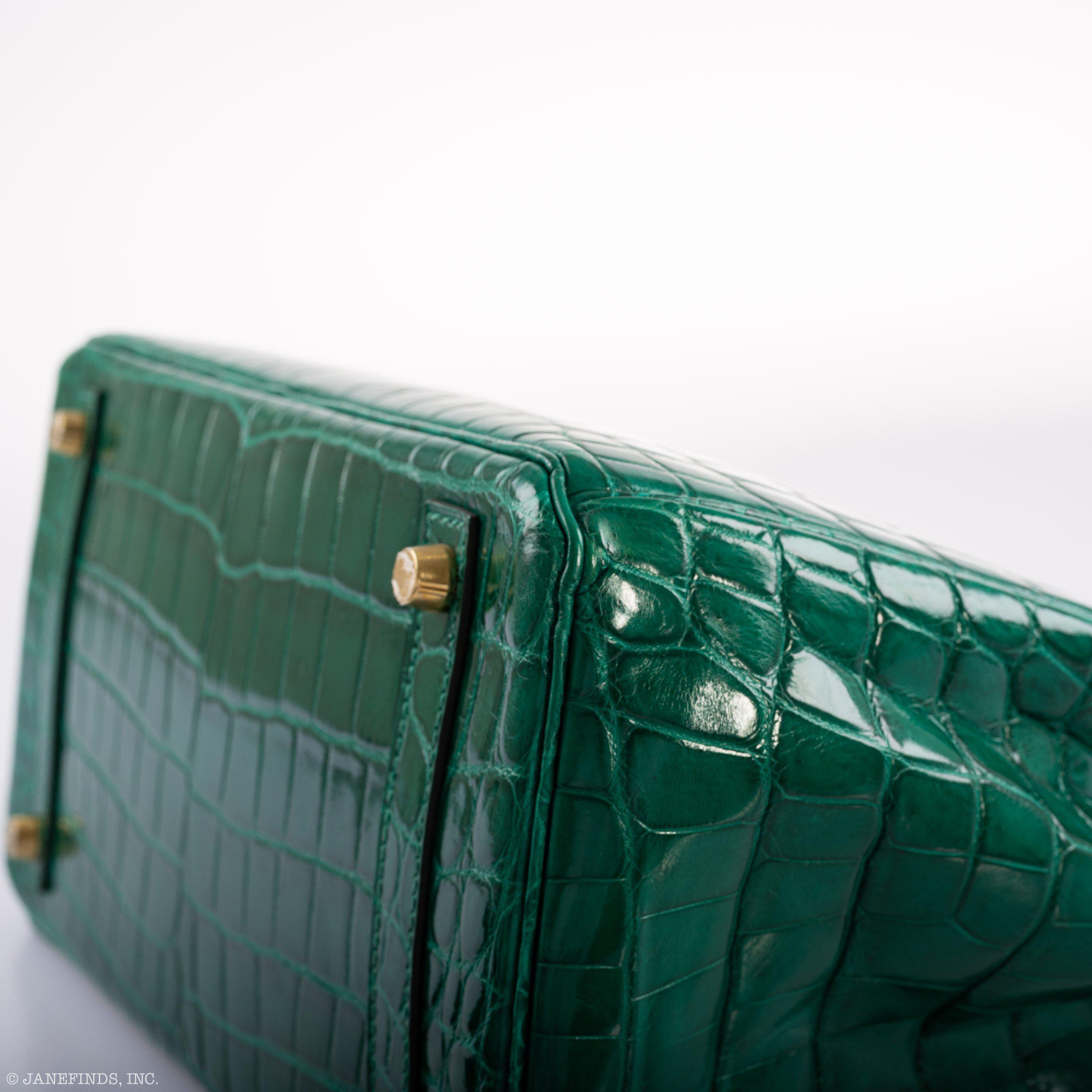 Hermès Birkin 30 Vert Emerald Niloticus Crocodile Gold Hardware
