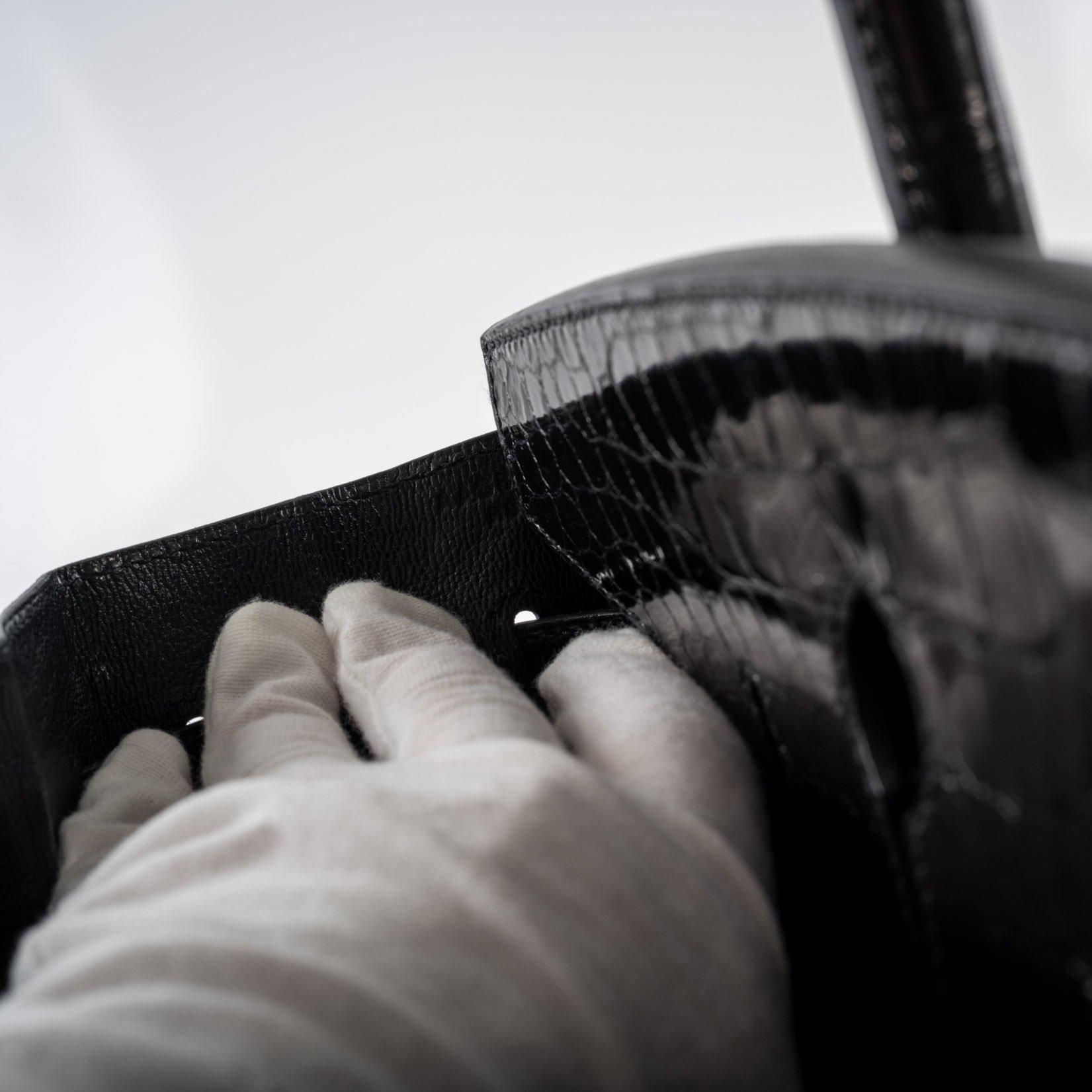 Hermès Birkin 35 Black Shiny Porosus Crocodile with Gold Hardware