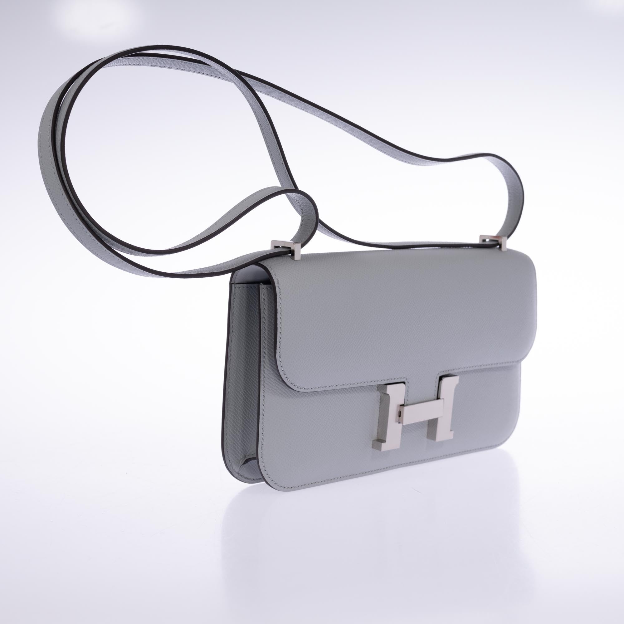 Hermès Constance Elan 25 Blue Glacier Epsom Palladium Hardware