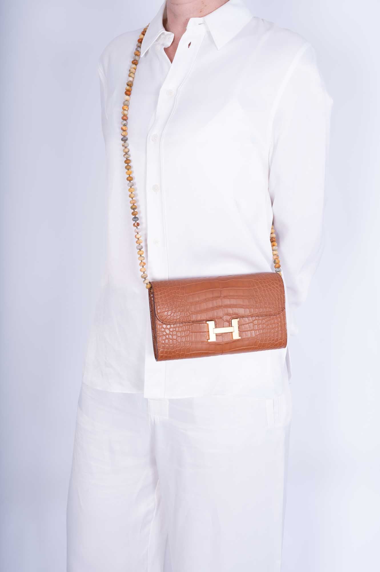 Hermès Constance Long Wallet Gold Matte Alligator Gold Hardware