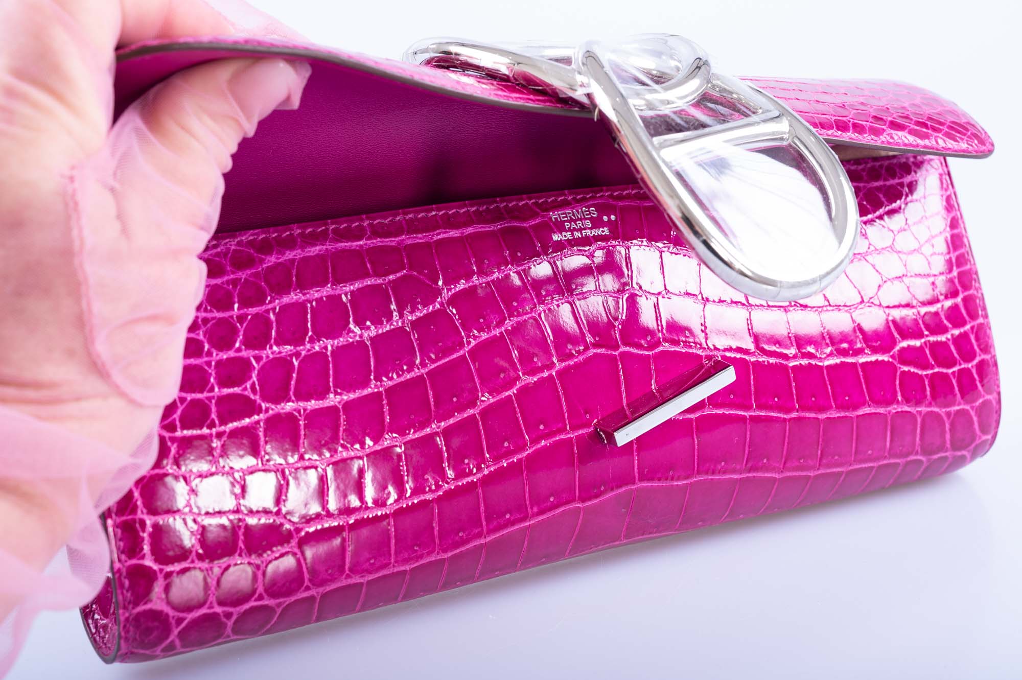 Hermès Egee Clutch Rose Scheherazade Shiny Niloticus Crocodile Palladium Hardware
