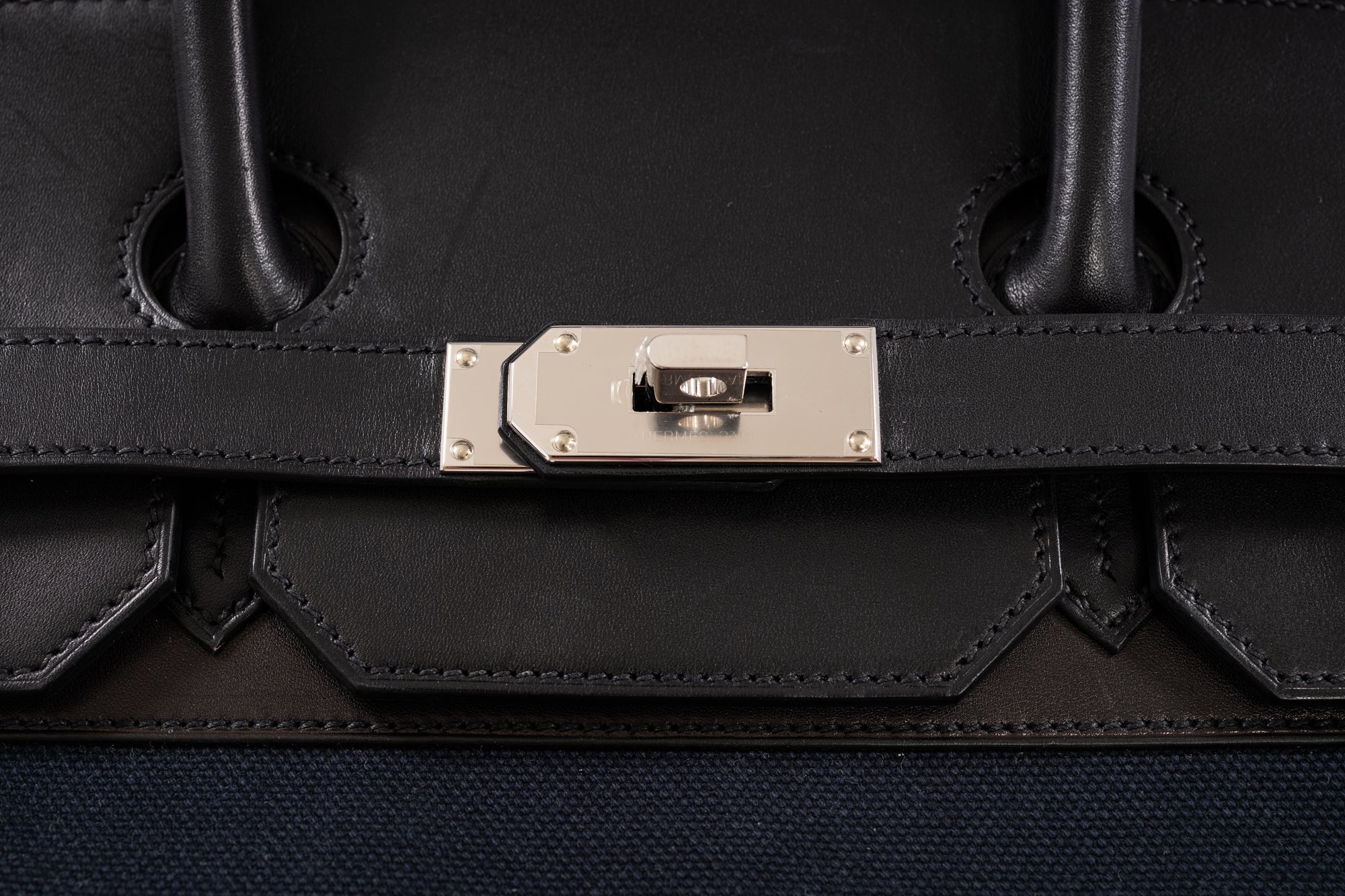 Hermès HAC 40 Cargo Bleu Marine Toile Black Box Calf Palladium Hardware