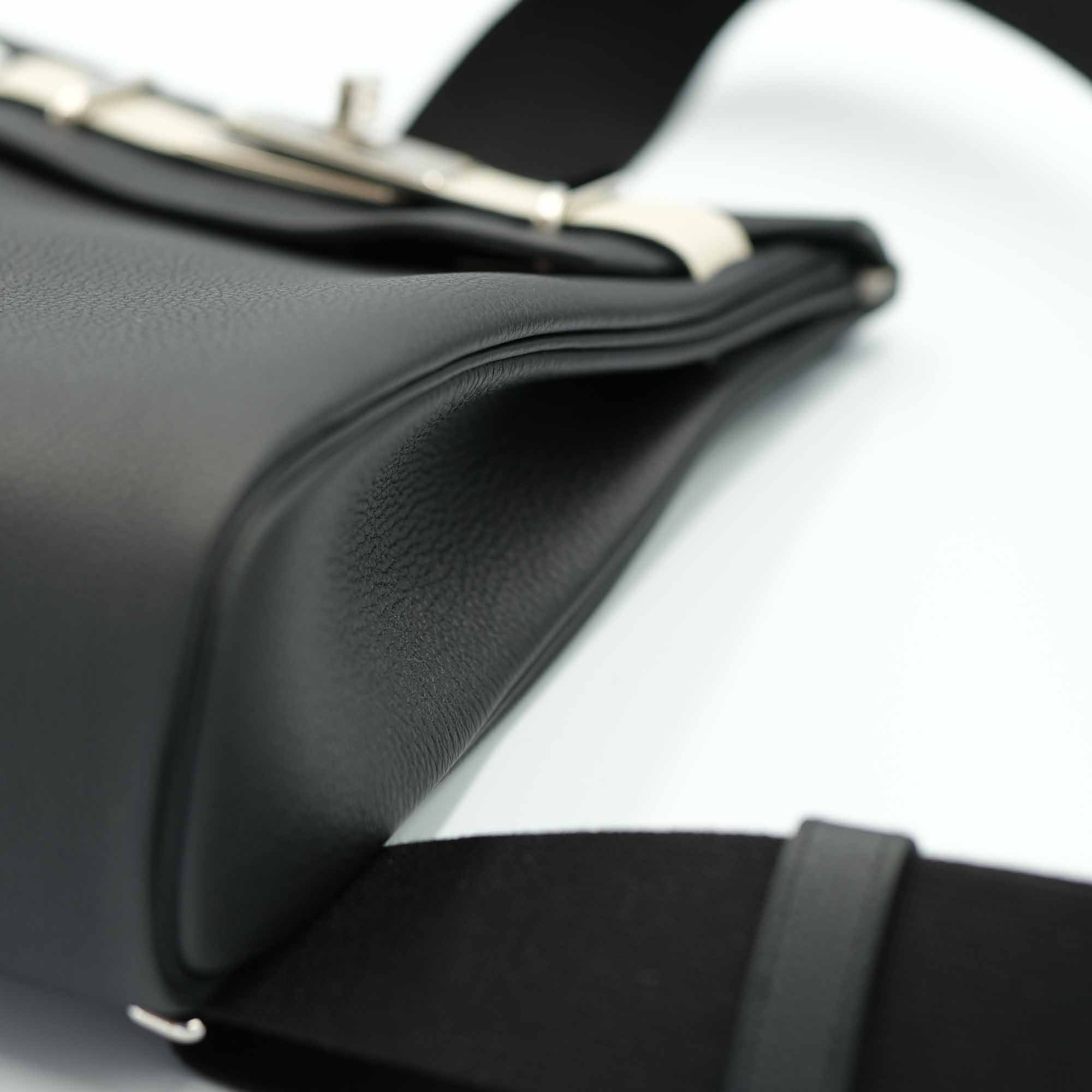 Hermès HAC à Dos PM HSS Special Order Black Togo & Craie Swift Palladium Hardware