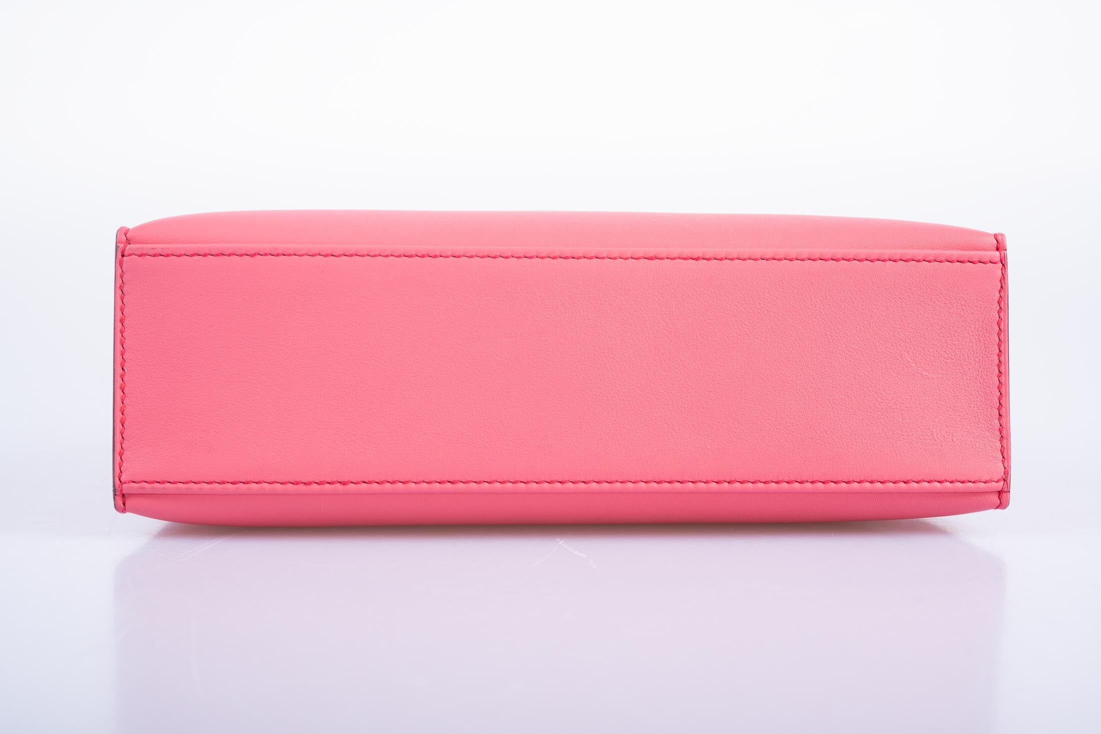 Hermès HSS Kelly Pochette Rose Azalee Swift and Rose Mexico Interior and Stitching with Gold Hardware