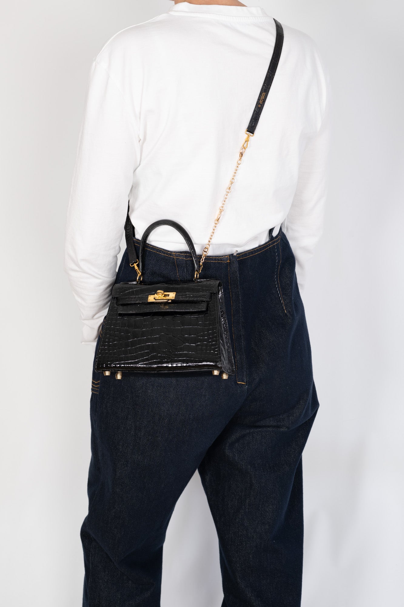 Hermès Kelly 20 Mini Retourne Vintage Black Noir Alligator with Gold Hardware