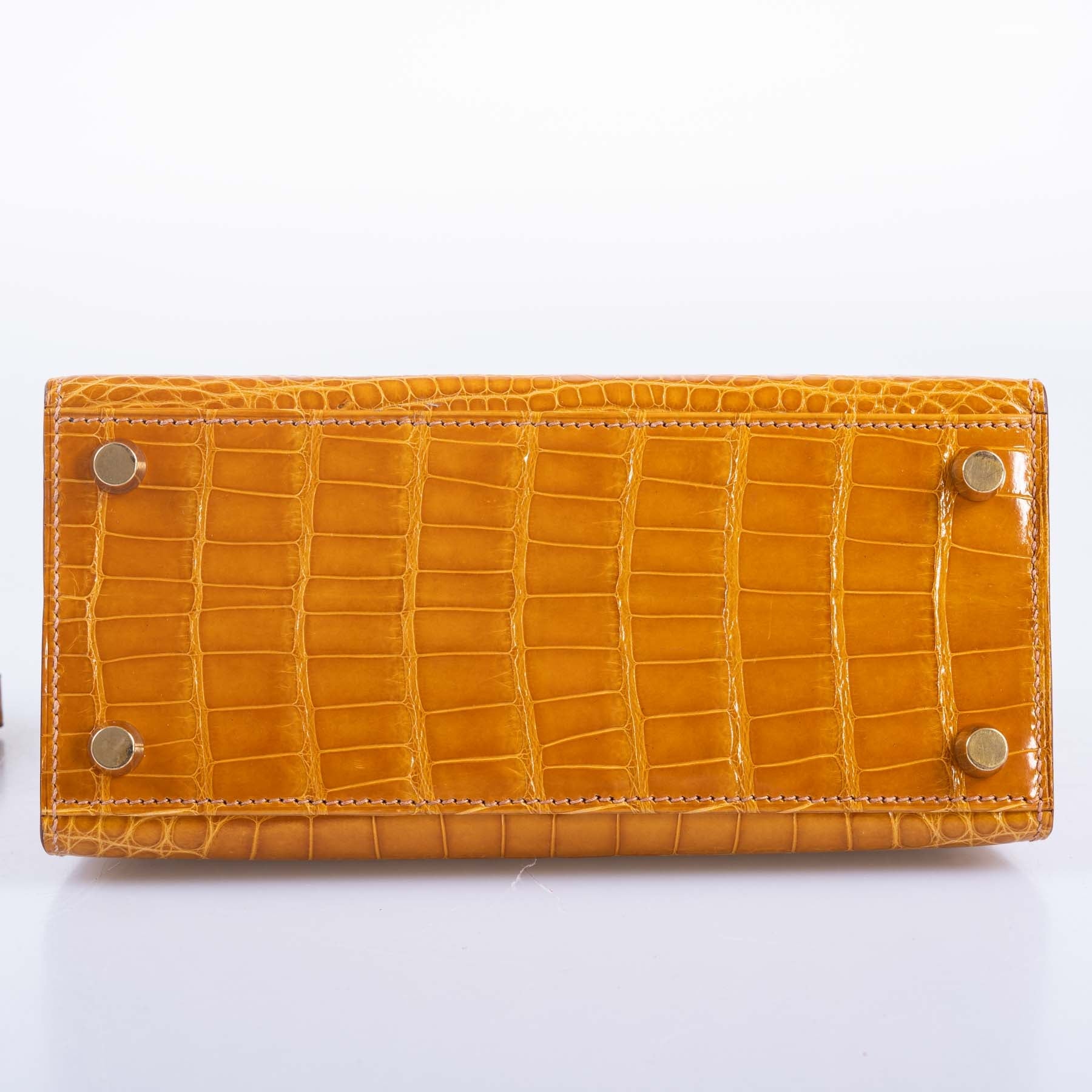 Hermès Kelly 20 Mini Sellier Saffron Alligator with Gold Hardware