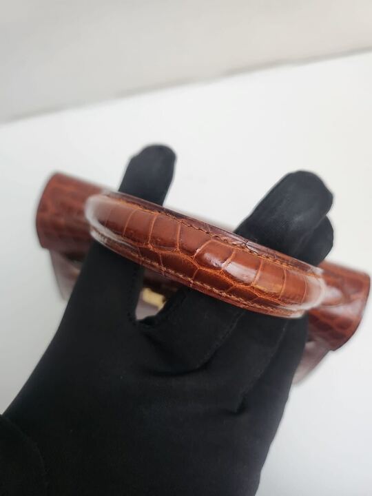 Hermès Kelly 20 in Miel Niloticus Crocodile with Gold hardware, image 4 of 5