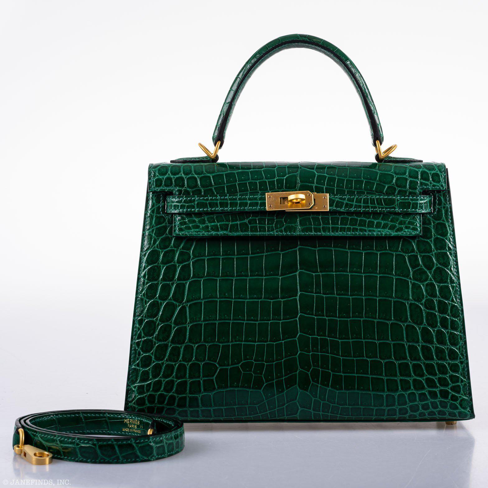 Hermès Kelly 25 HSS Sellier Emerald Nilo Crocodile & Cassis Brushed Gold Hardware