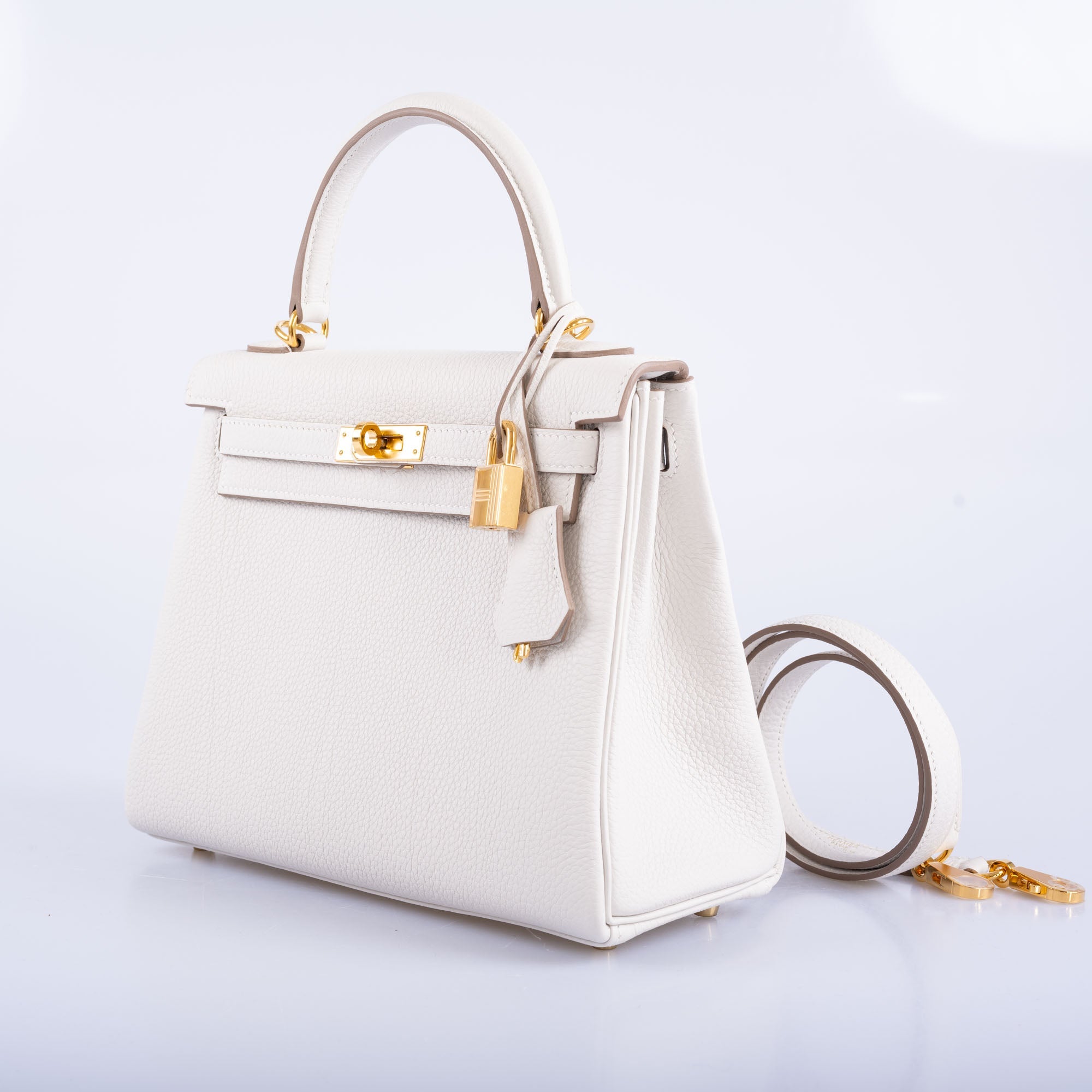 Hermès Kelly 25 Retourne Gris Pale Togo Gold Hardware