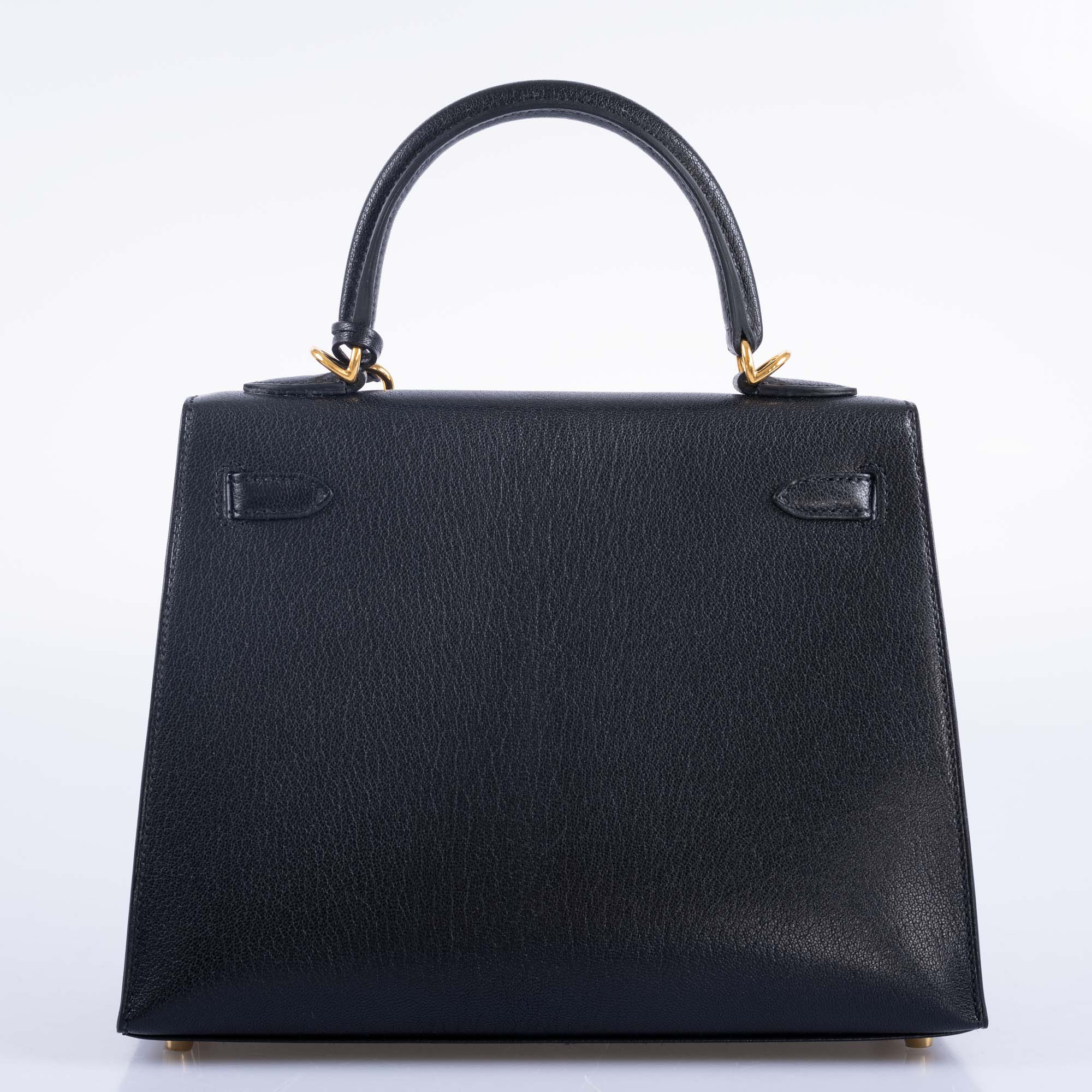 Hermès Kelly 25 Sellier Black Chevre Chamkila Gold Hardware