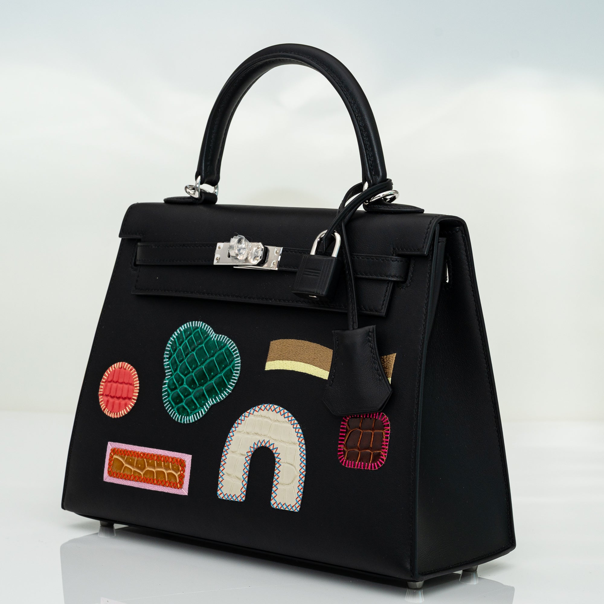 Hermès Kelly 25 Sellier Broderie Colla Noir Swift & Niloticus Crocodile Palladium Hardware