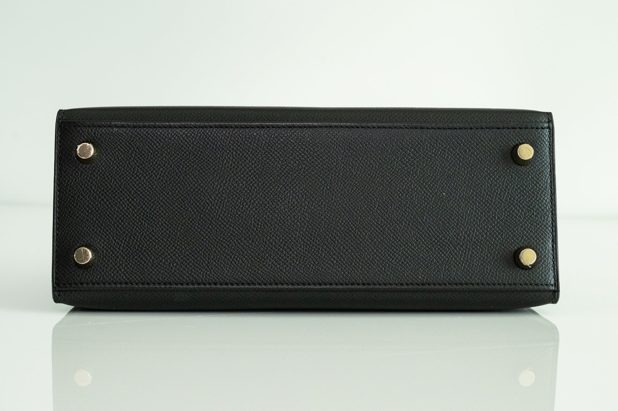 Hermès Kelly 25 Sellier Noir Epsom Gold Hardware