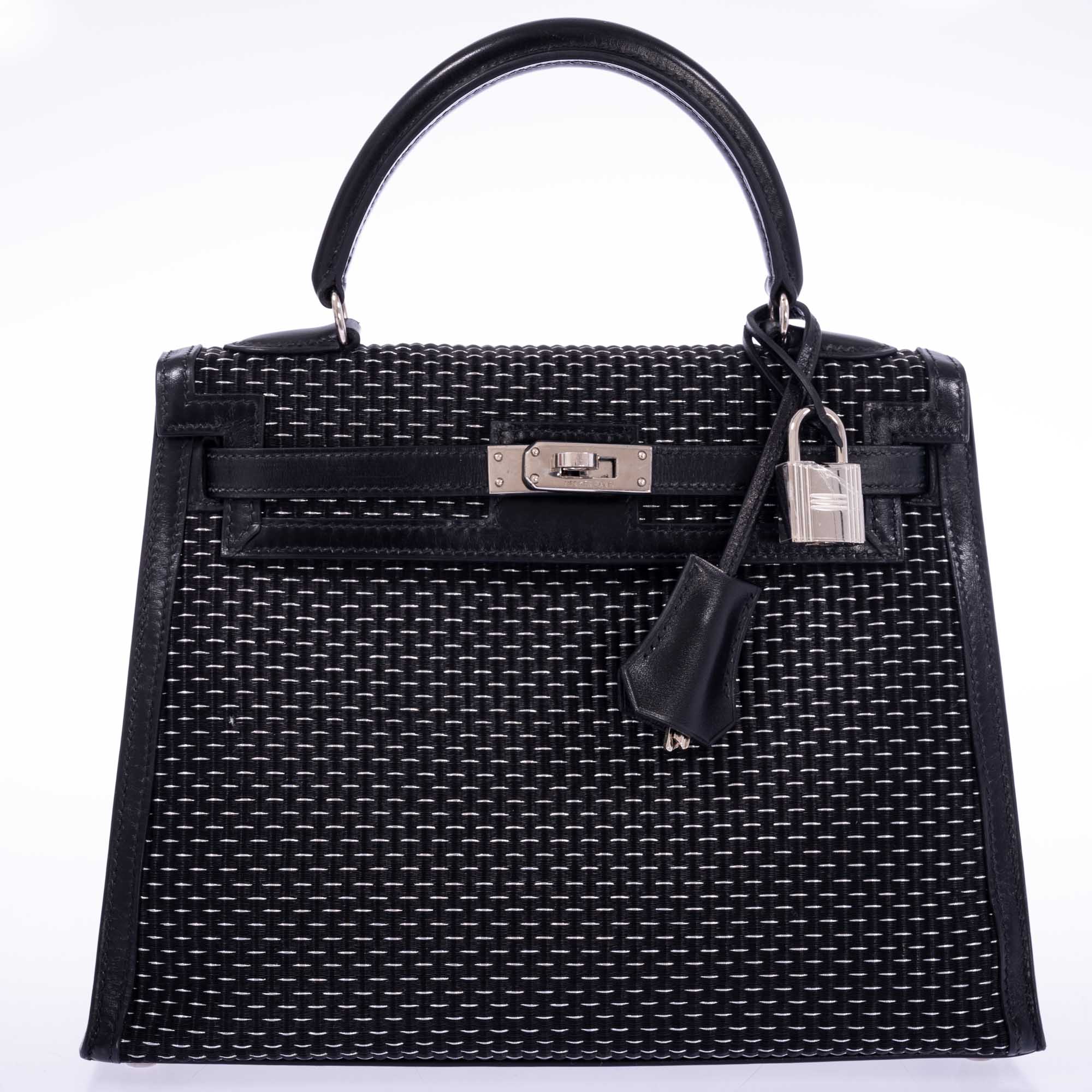 Hermès Kelly 25 Sellier Silver and Noir Crinoline Box Leather Palladium Hardware