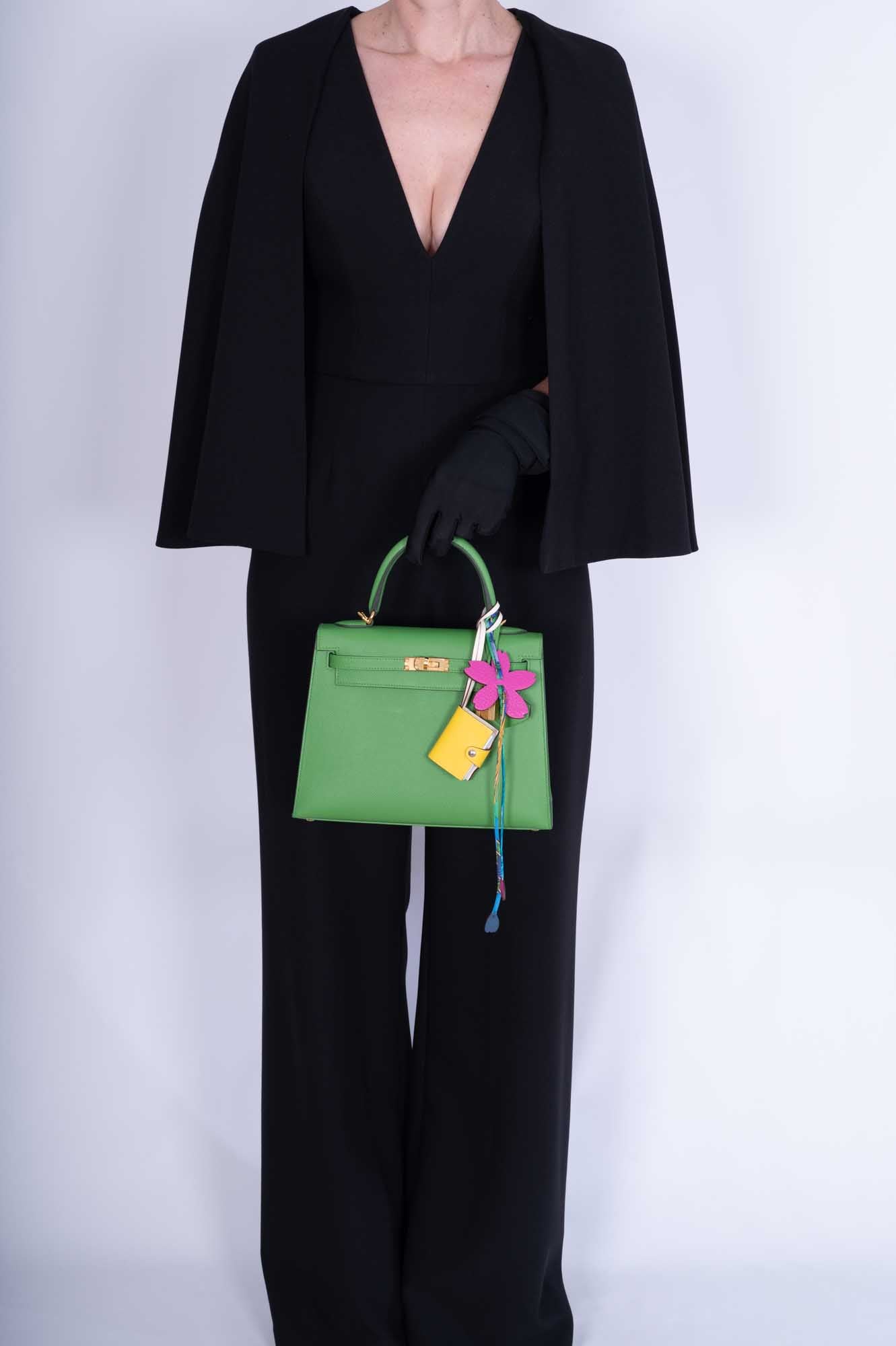 Hermès Kelly 25 Sellier Vert Yucca Epsom Gold Hardware