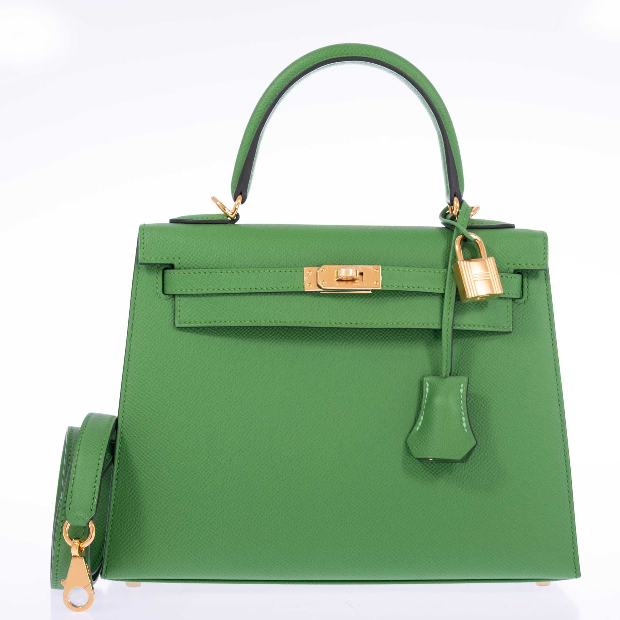 Hermès Kelly 25 Sellier Vert Yucca Epsom Gold Hardware