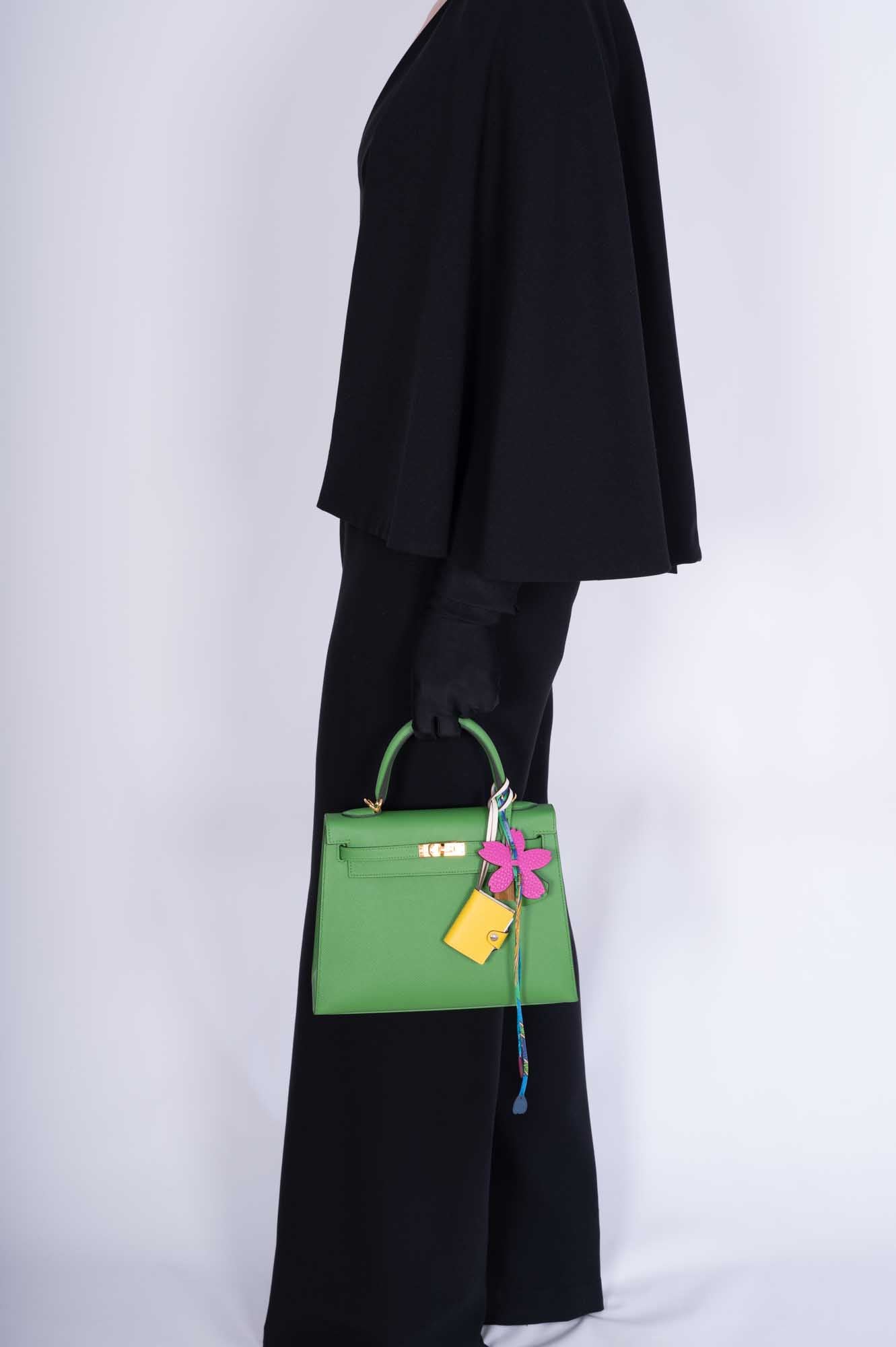 Hermès Kelly 25 Sellier Vert Yucca Epsom Gold Hardware