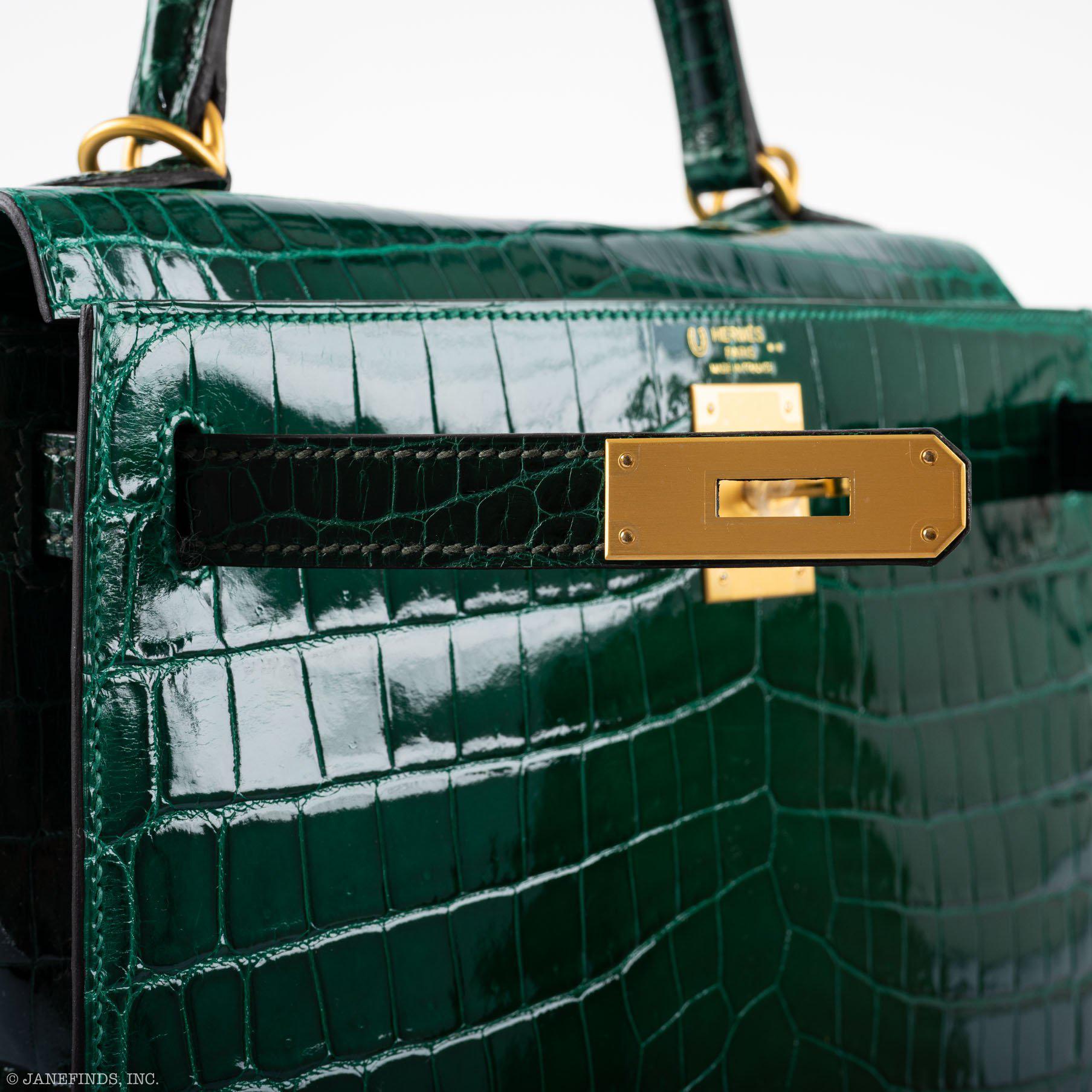Hermès Kelly 28 Sellier HSS Emerald & Vert Fonce Nilo Crocodile Brushed Gold Hardware