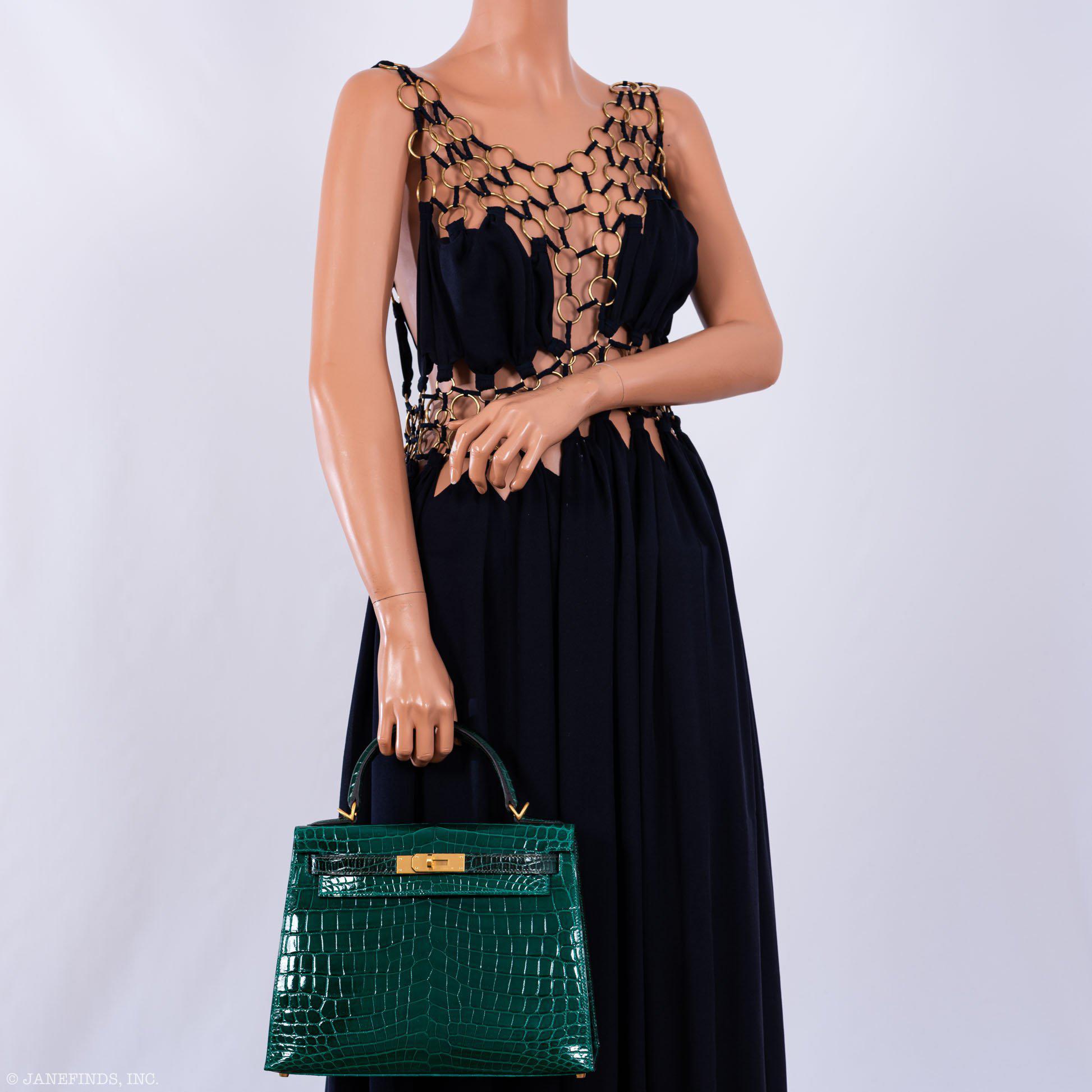 Hermès Kelly 28 Sellier HSS Emerald & Vert Fonce Nilo Crocodile Brushed Gold Hardware