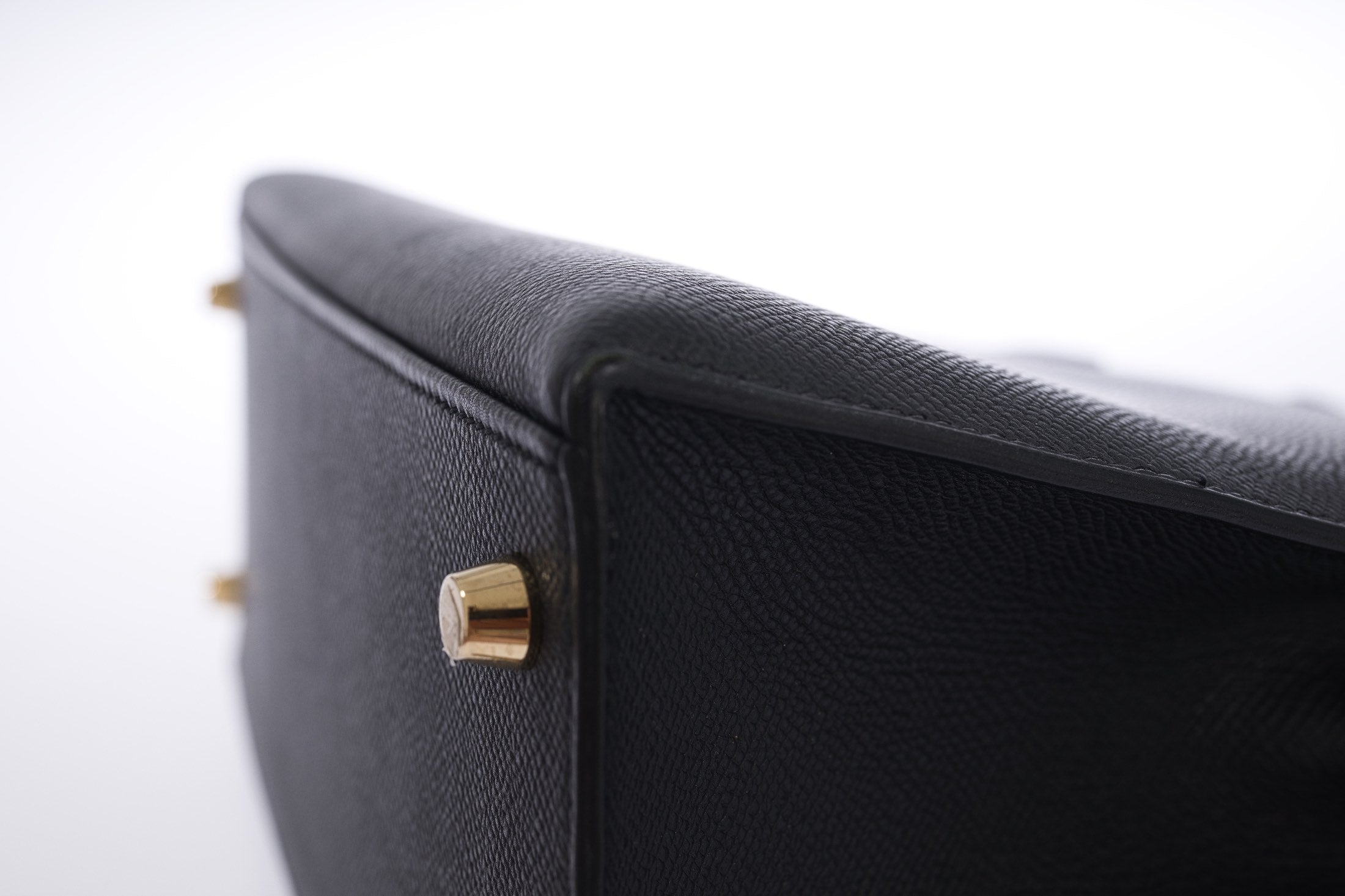 Hermès Kelly 28 Sellier Noir Epsom Gold Hardware