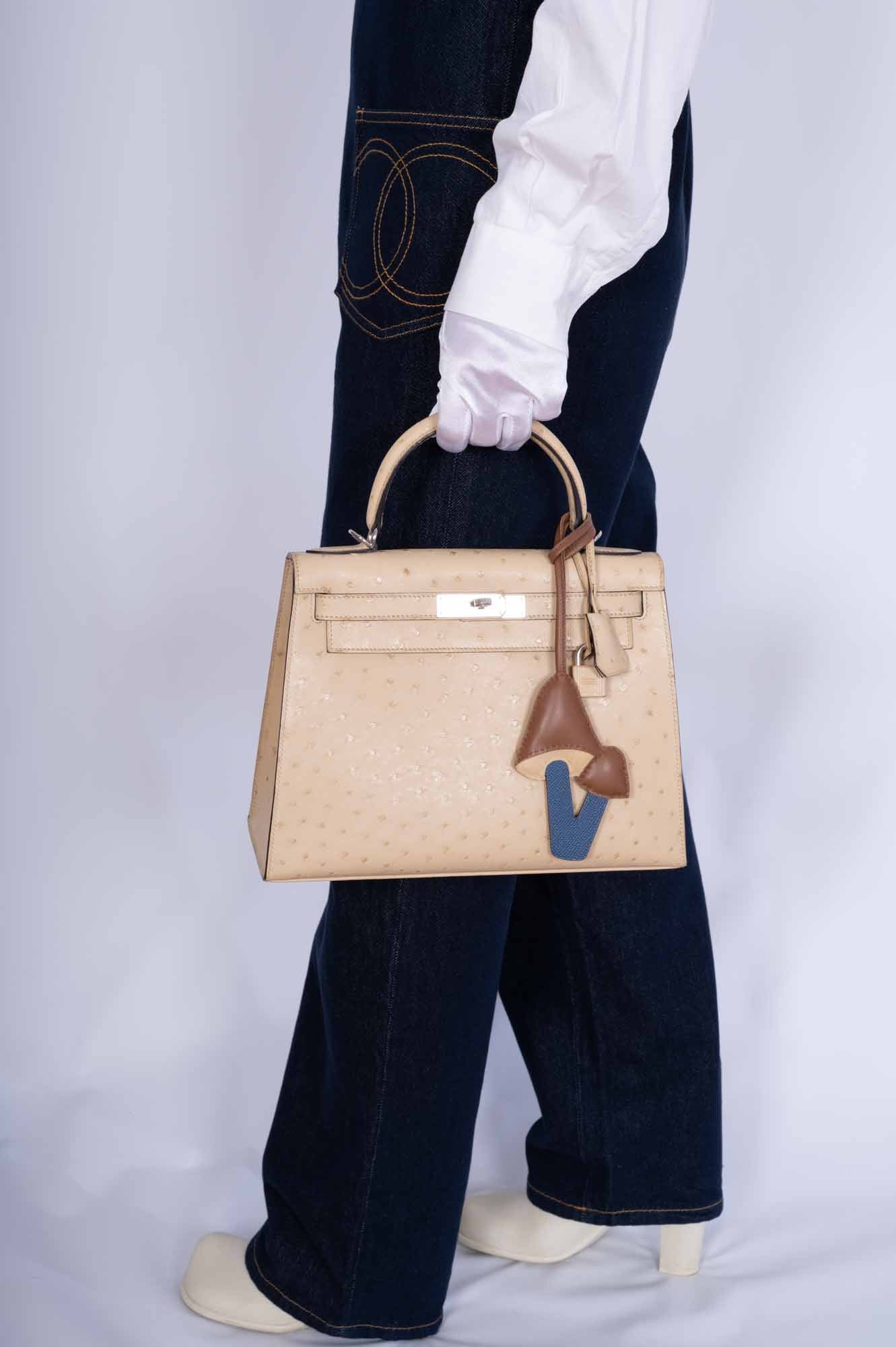 Hermès Kelly 28 Sellier Parchemin Ostrich Palladium Hardware