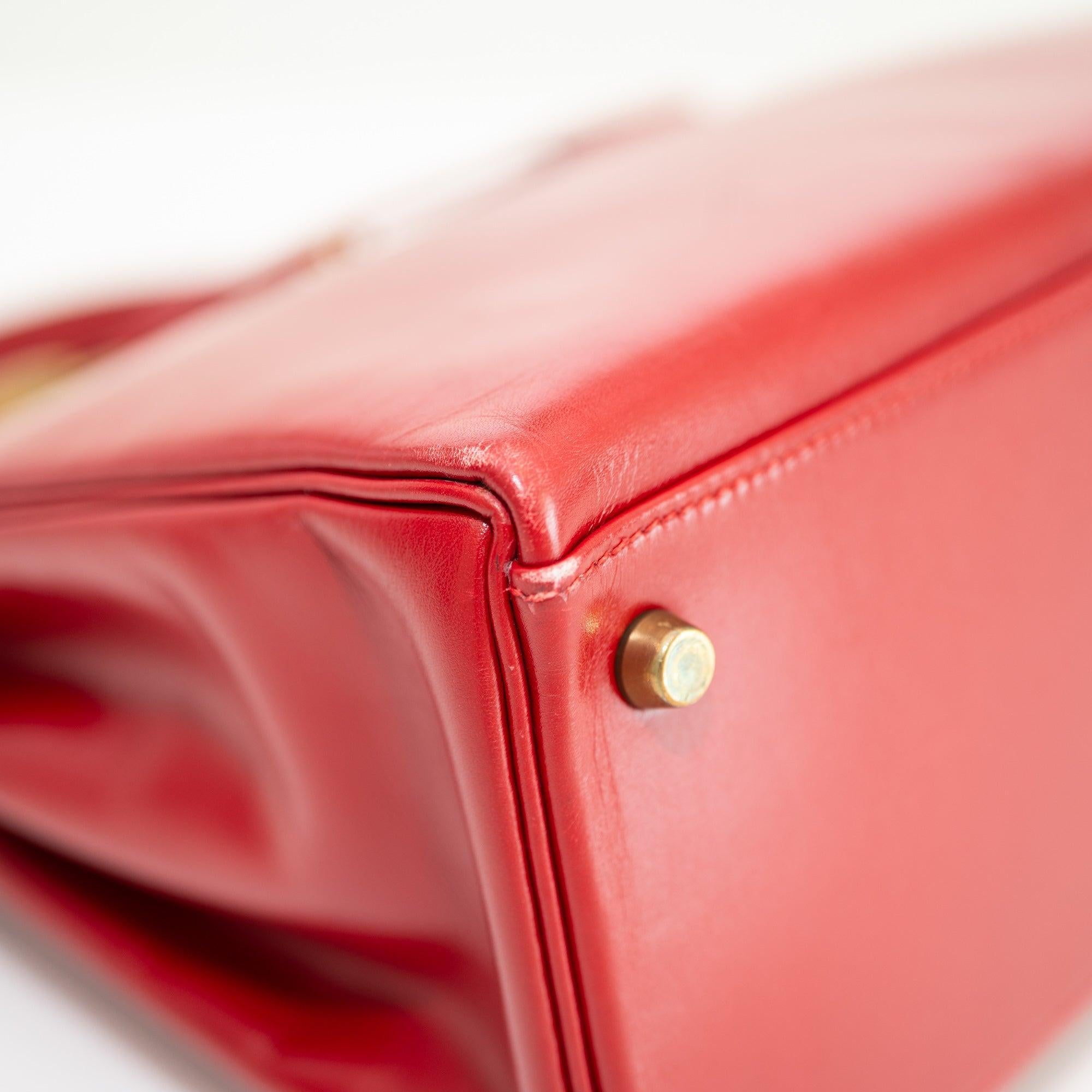 Hermès Kelly 32 Retourne Rouge Vif Box Calf Gold Hardware