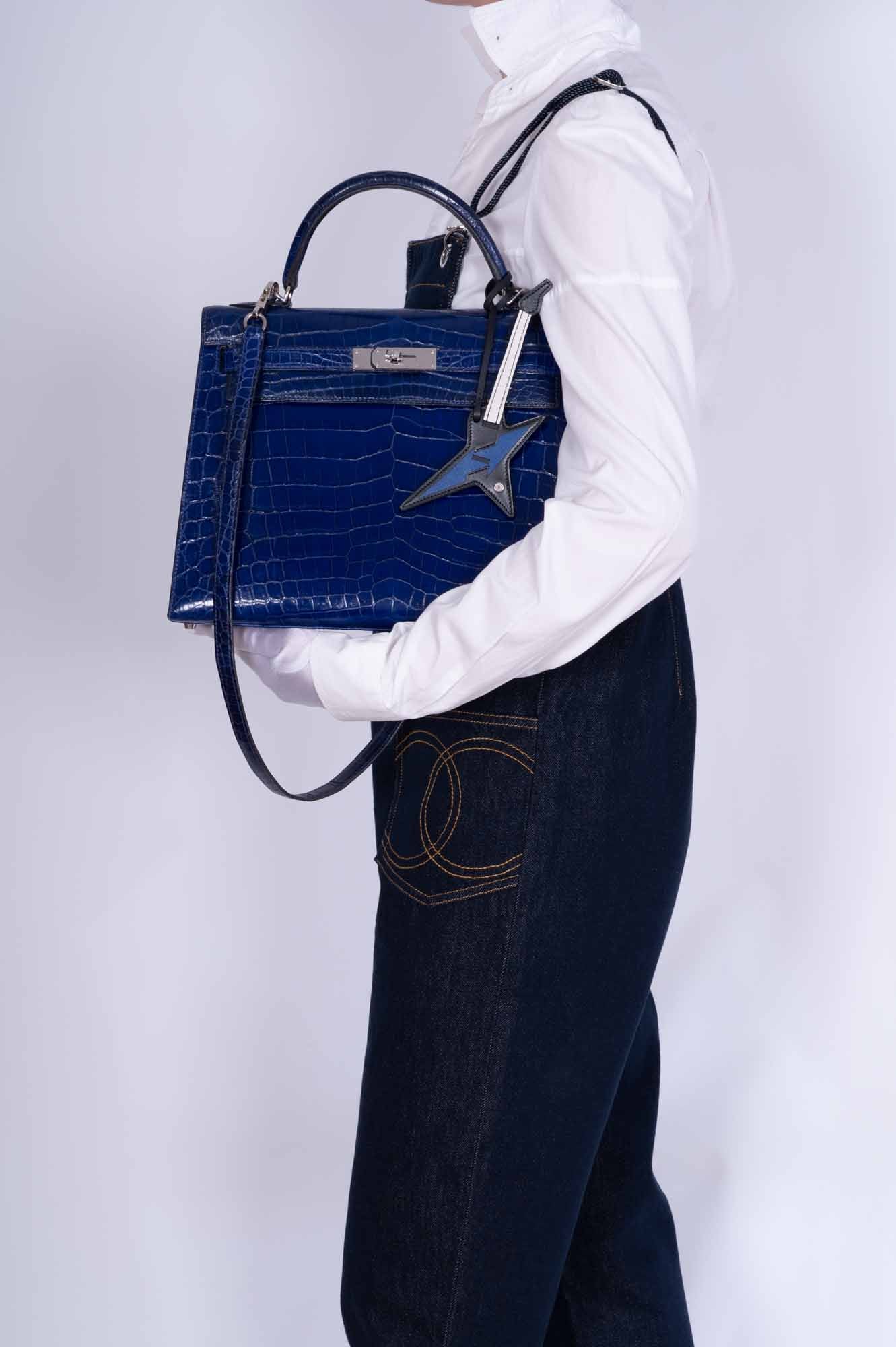 Hermès Kelly 32 Sellier Blue Electric Shiny Porosus Crocodile Palladium Hardware