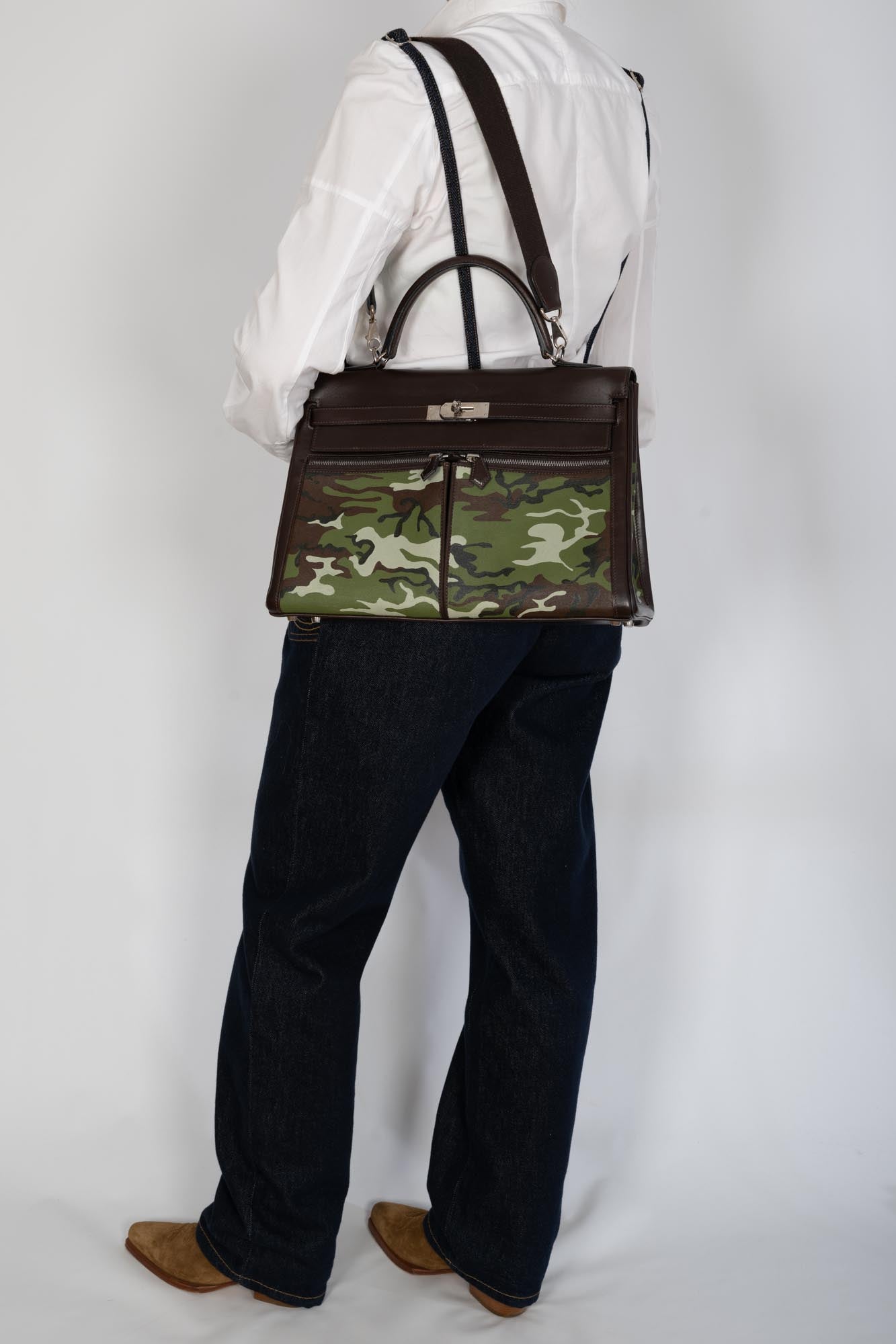 Hermès Kelly 40 Lakis Retourne Brown Swift with JF Custom Graffiti Paint and Canvas Pockets Palladium Hardware