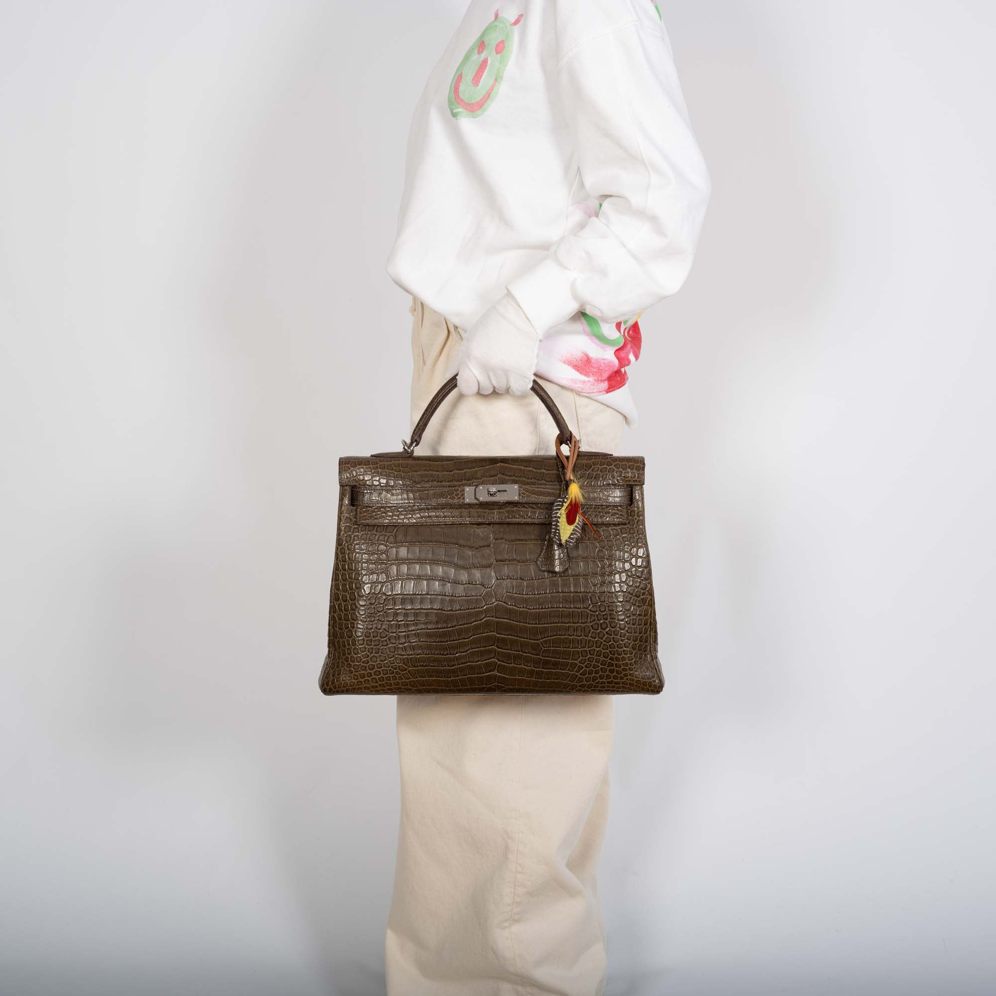 Hermès Kelly 40 Retourne Gris Elephant Matte Porosus Crocodile Palladium Hardware