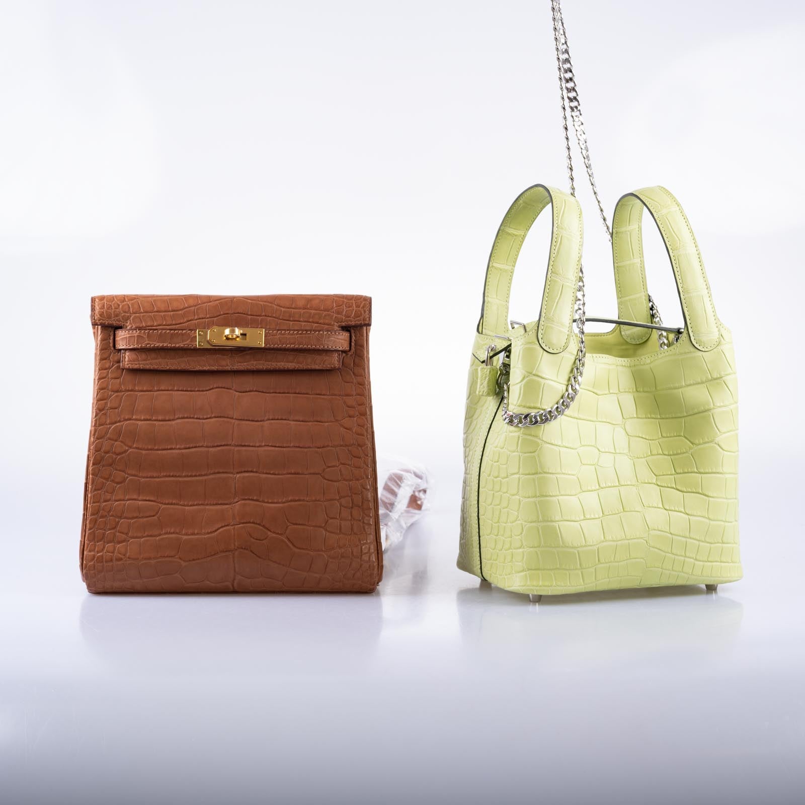 Hermès Kelly Ado II 22 Matte Gold Alligator Gold Hardware