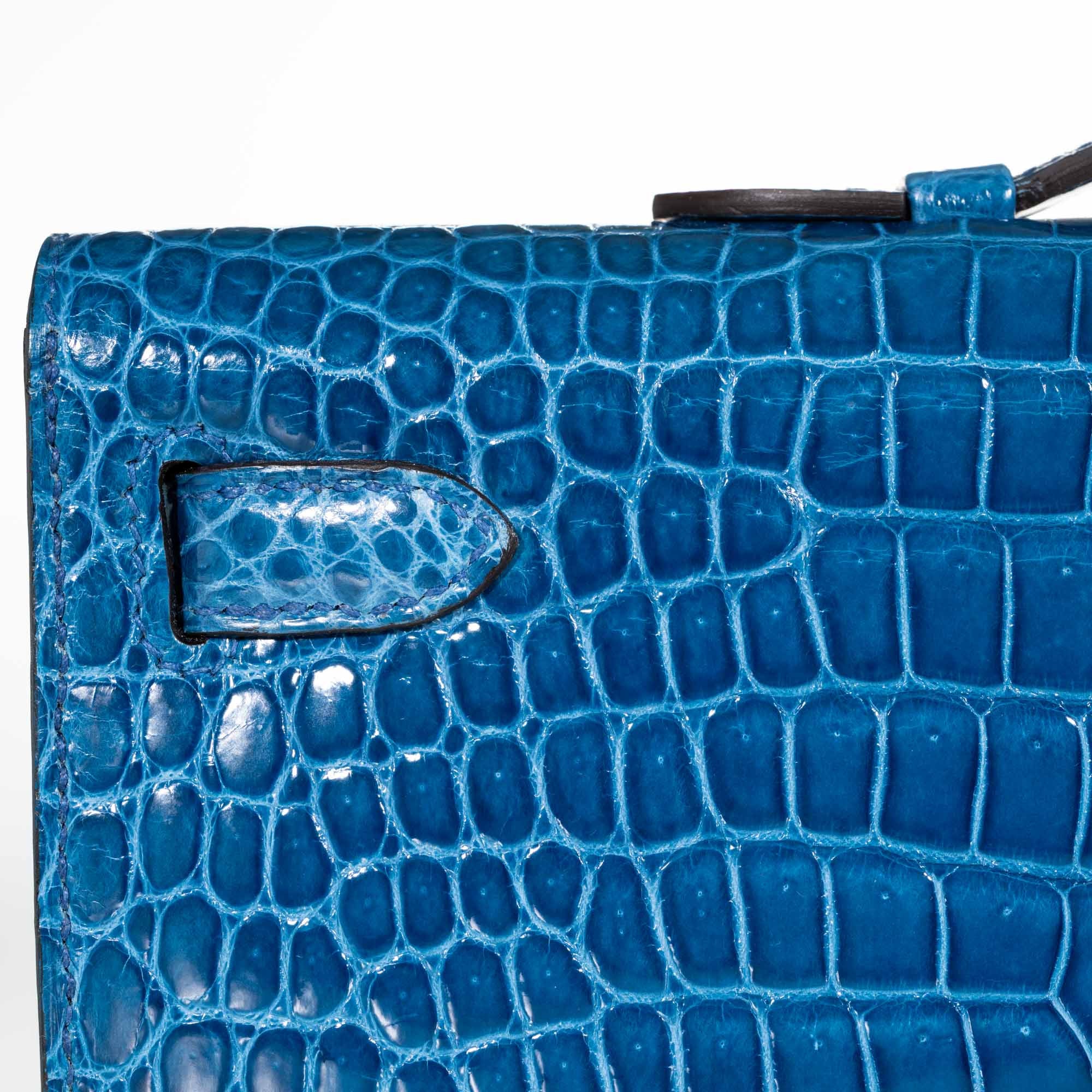 Hermès Kelly Cut Mykonos Porosus Crocodile Gold Hardware