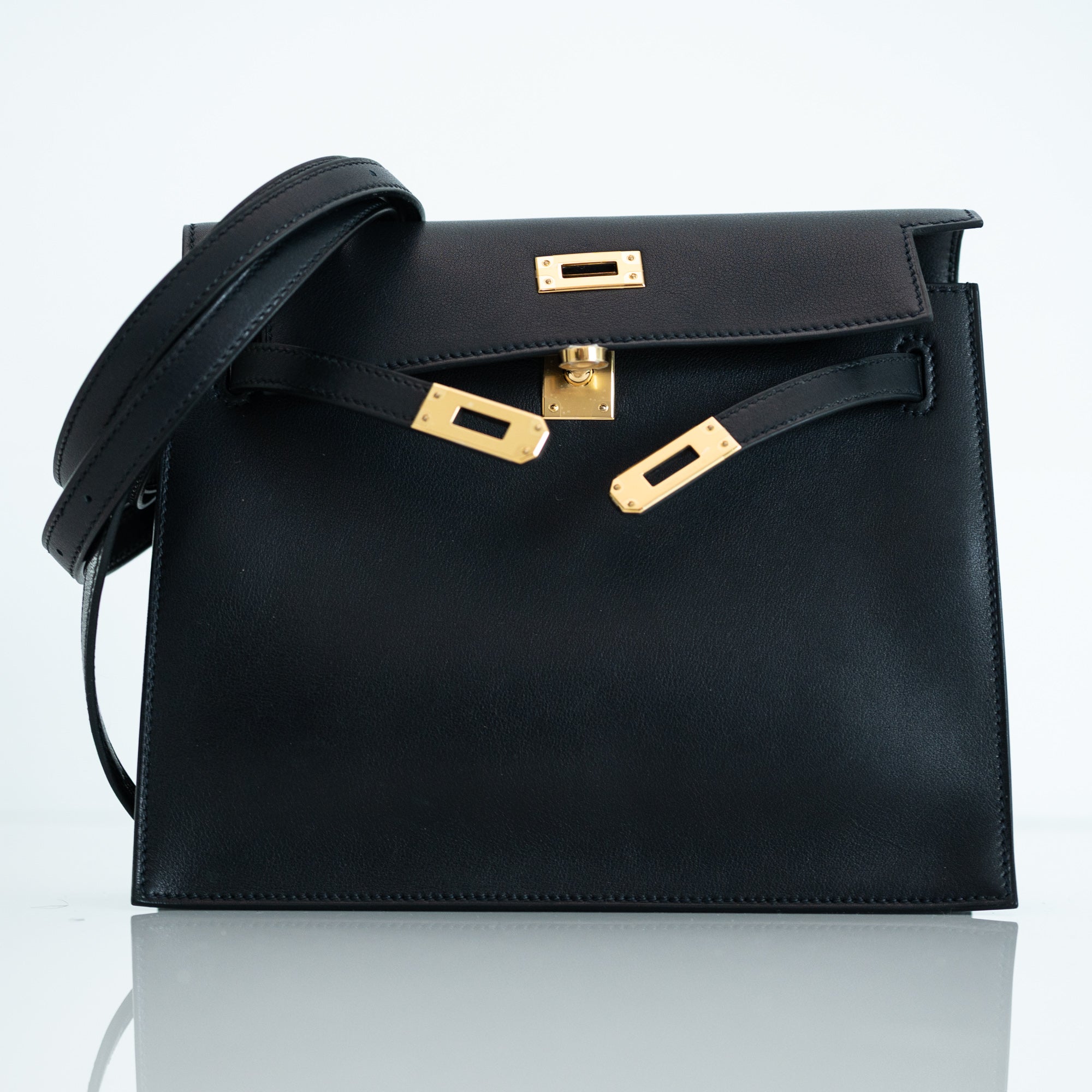 Hermès Kelly Danse II Noir Volupto Gold Hardware