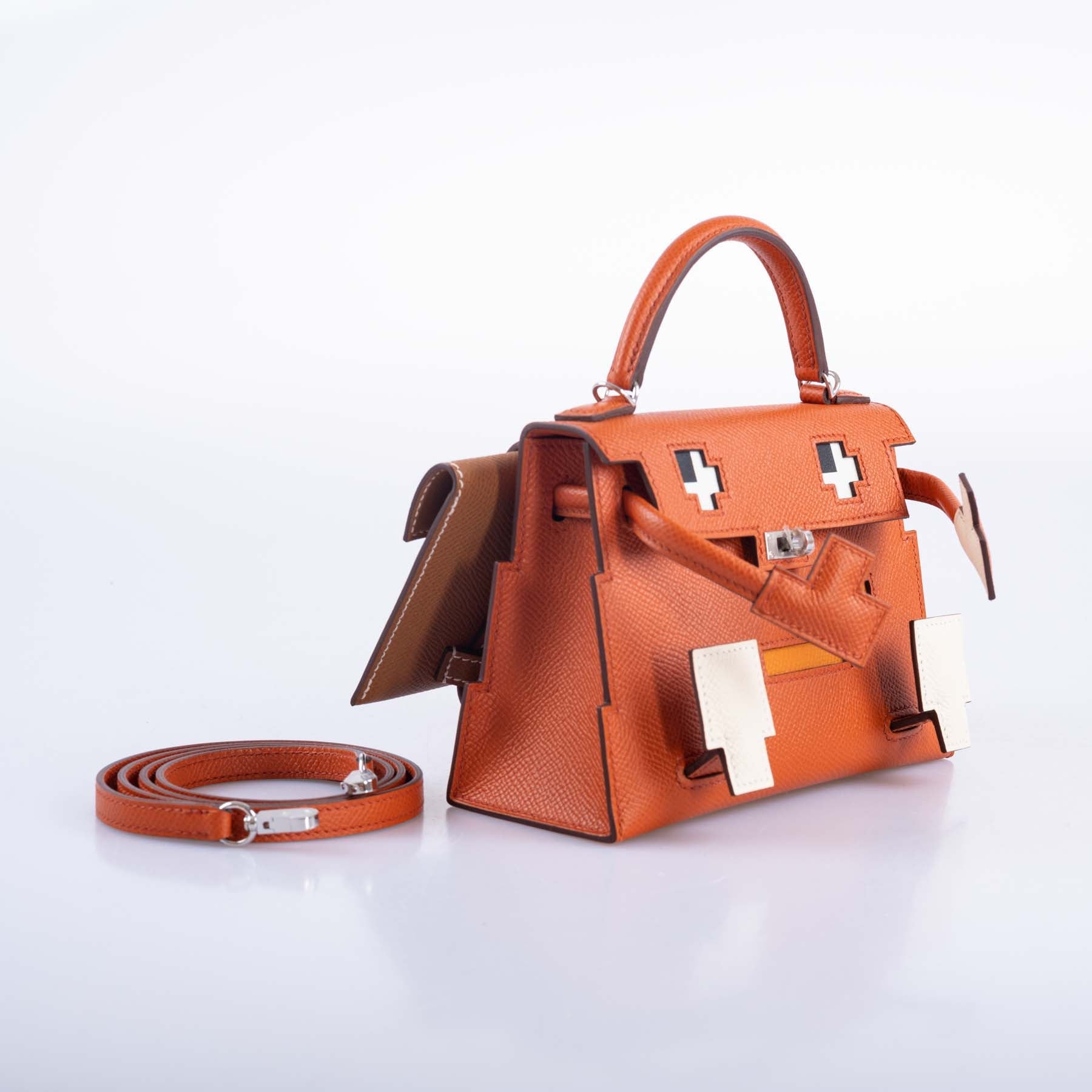 Hermès Kelly Doll "Picto" Quelle Idole Terre Battue, Nata, Abricot & Gold Epsom Palladium Hardware