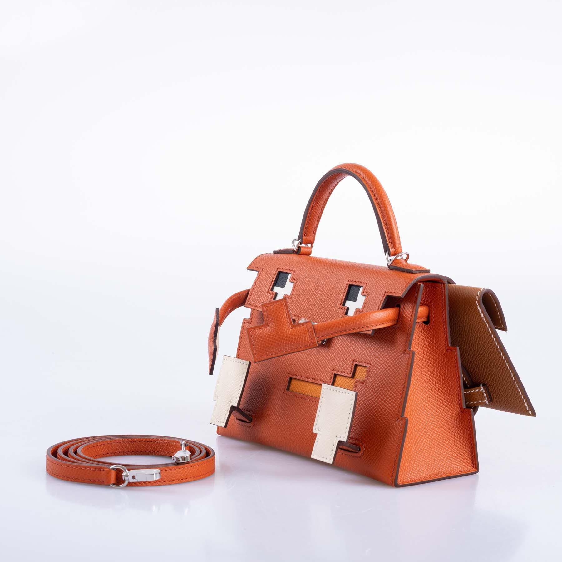 Hermès Kelly Doll "Picto" Quelle Idole Terre Battue, Nata, Abricot & Gold Epsom Palladium Hardware
