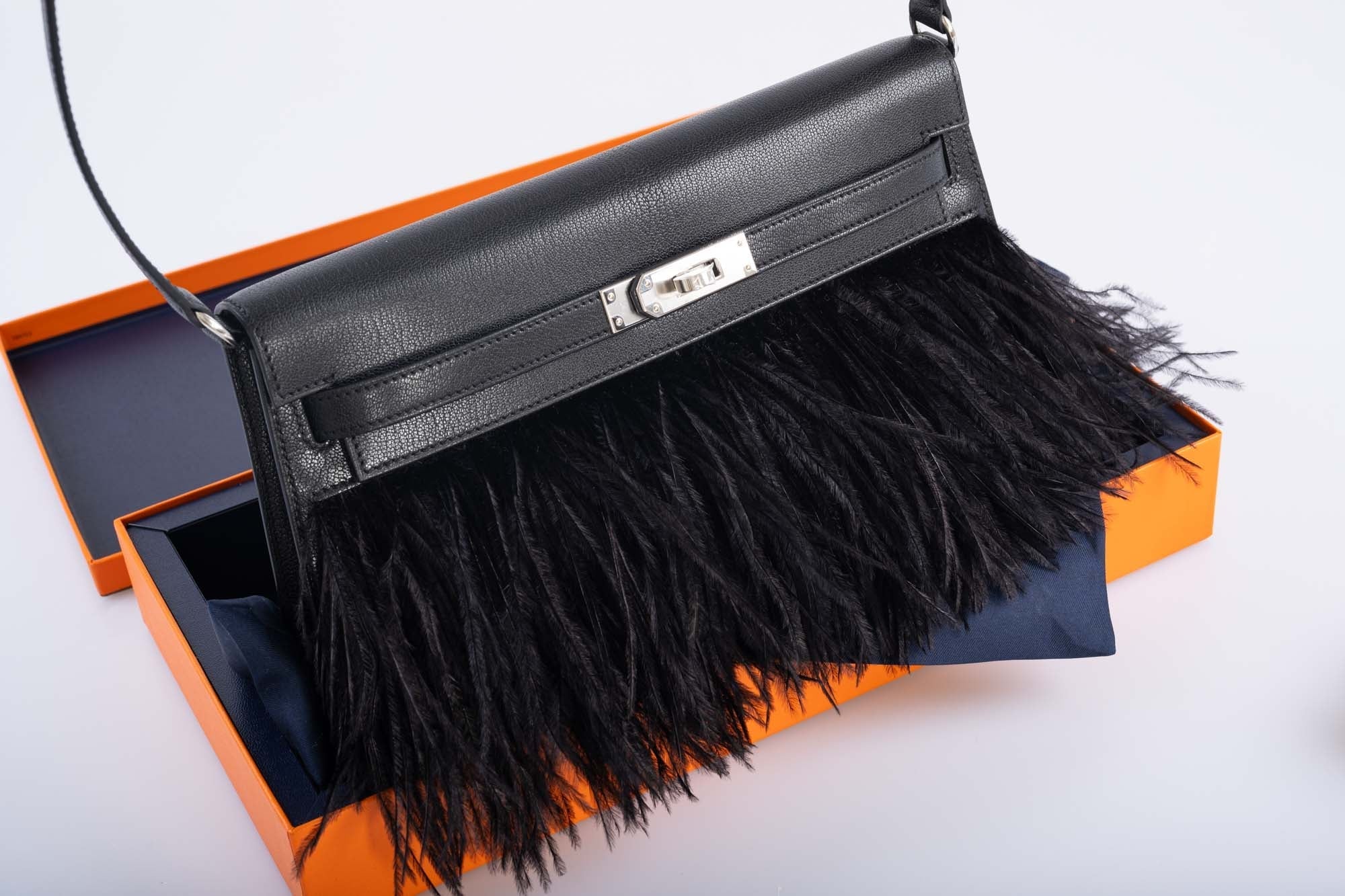 Hermès Kelly Élan Folie Noir Chèvre Chamkila and Ostrich Feather Palladium Hardware
