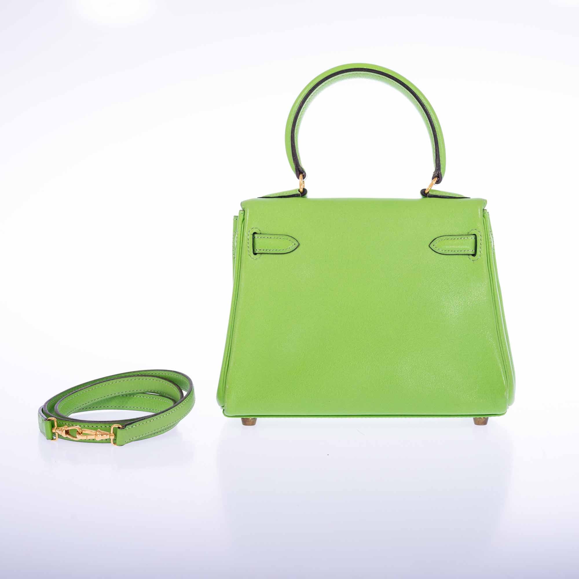 Hermès Kelly Mini 20 Retourne Vert Cru Gulliver Leather Gold Hardware