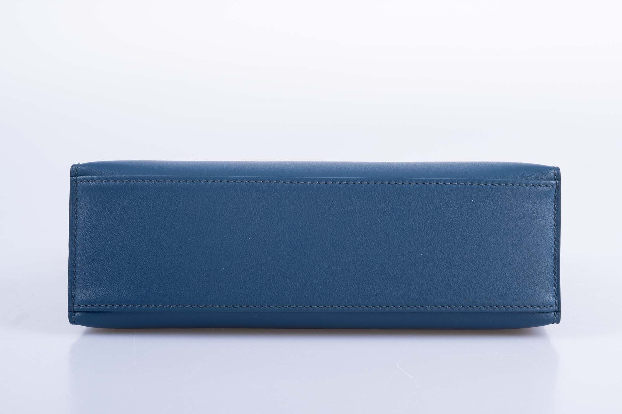 Hermès Kelly Pochette Navy Swift with Gold Hardware