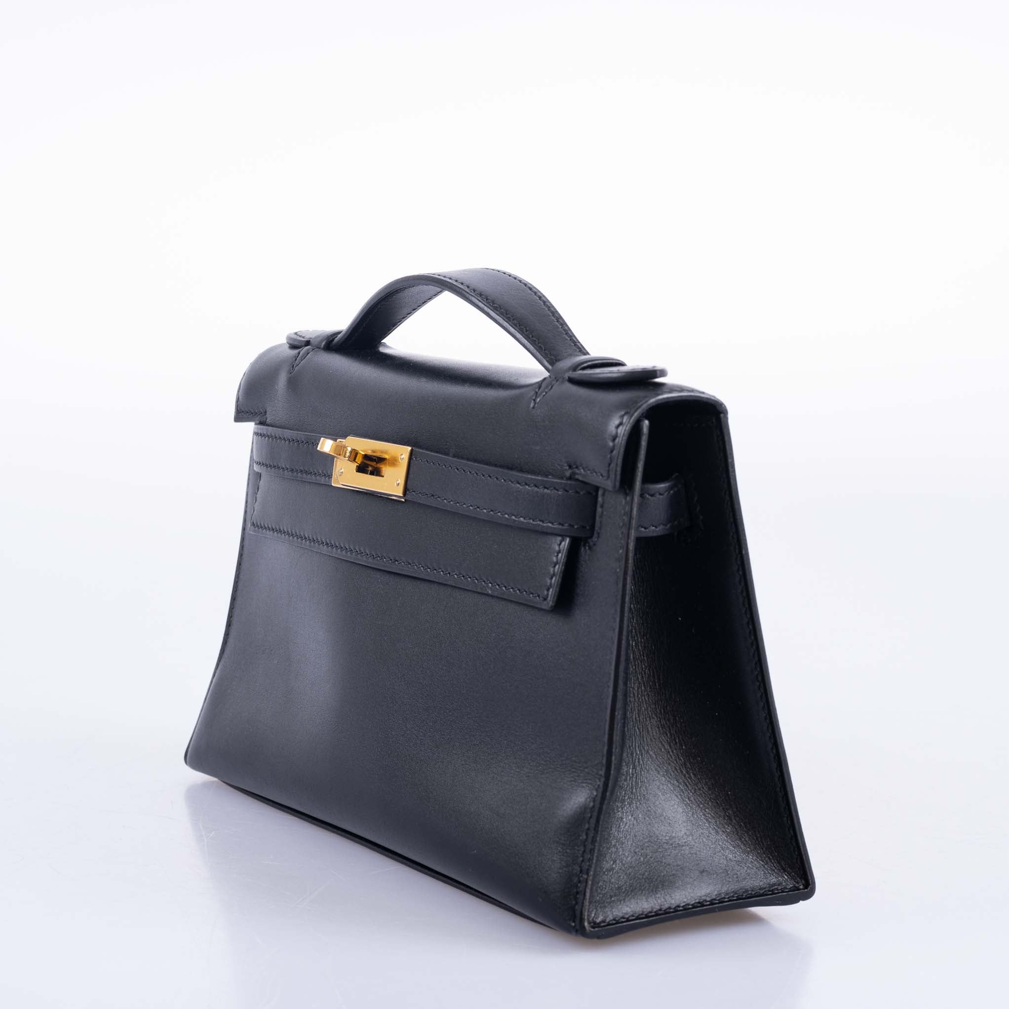 Hermès Kelly Pochette Noir Black Box Leather with Gold Hardware