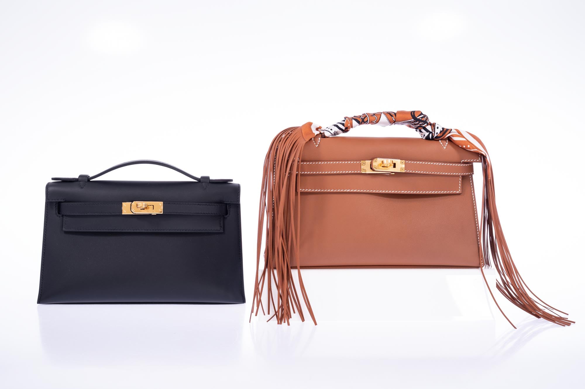 Hermès Kelly Pochette Noir Swift Gold Hardware