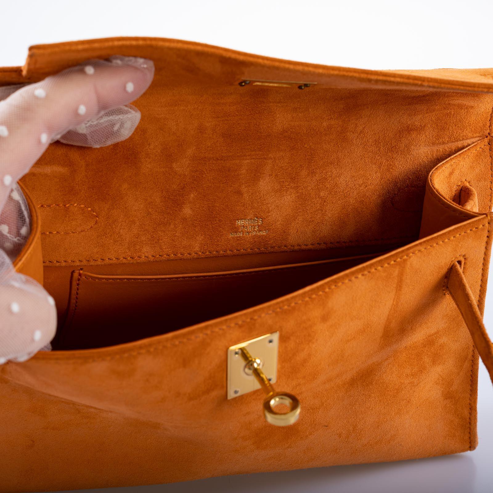 Hermès Kelly Pochette Orange H Veau Doblis Suede Gold Hardware