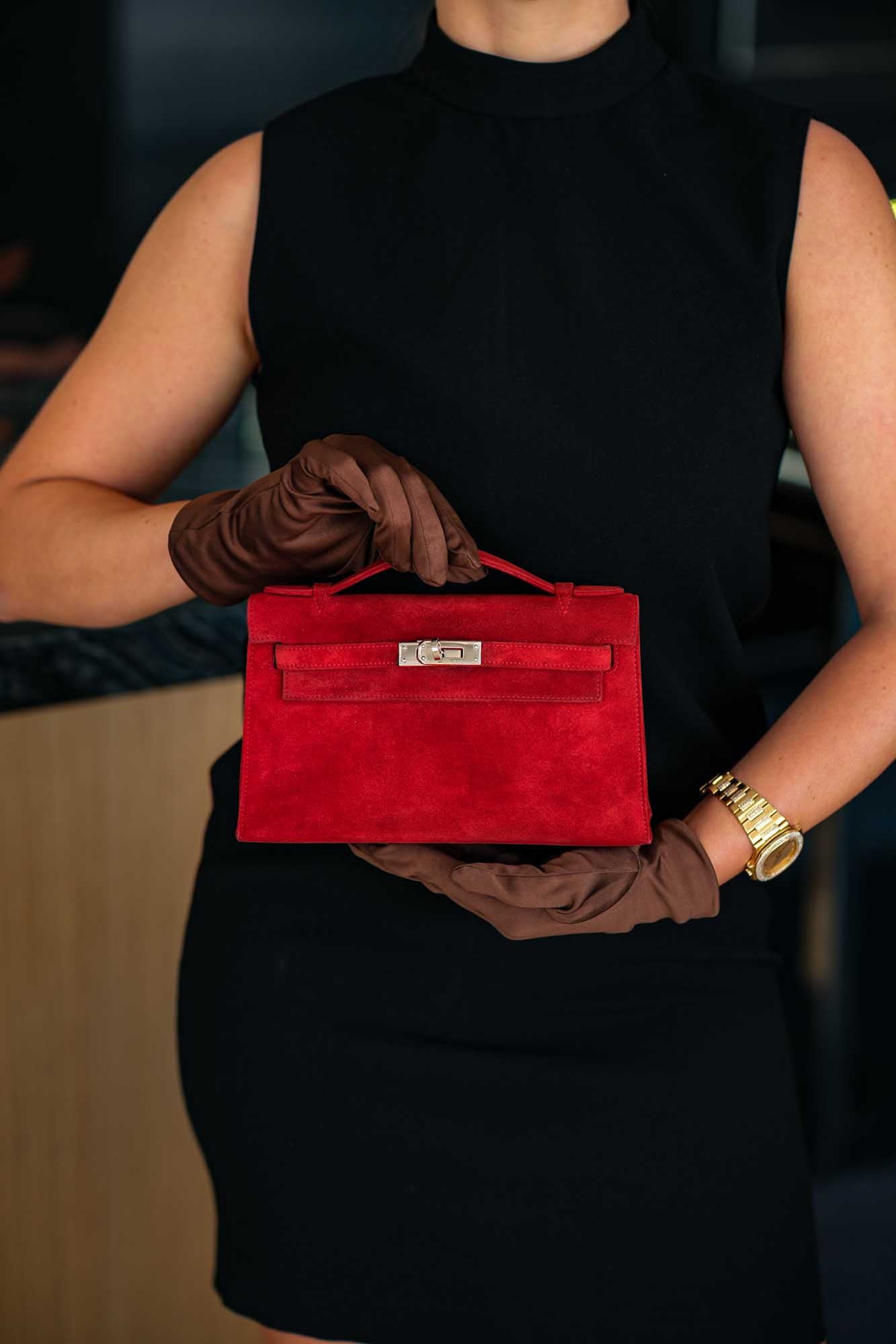Hermès Kelly Pochette Rubis Veau Doblis Suede Palladium Hardware