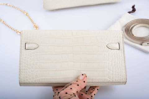 Hermès Kelly To Go Wallet Beton Matte Alligator Gold Hardware