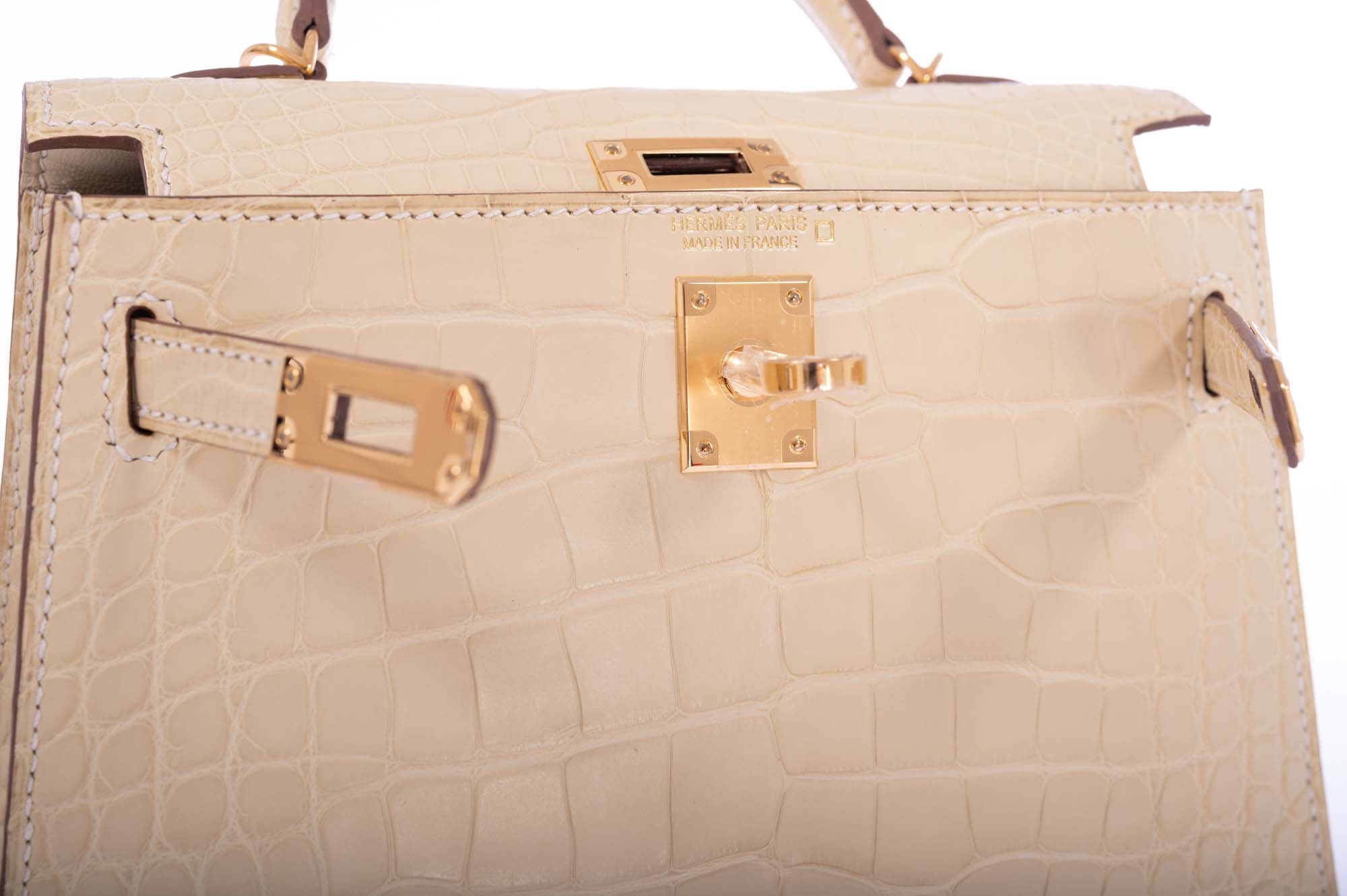 Hermès Mini Kelly 20 II Sellier Vanille Matte Alligator Gold Hardware