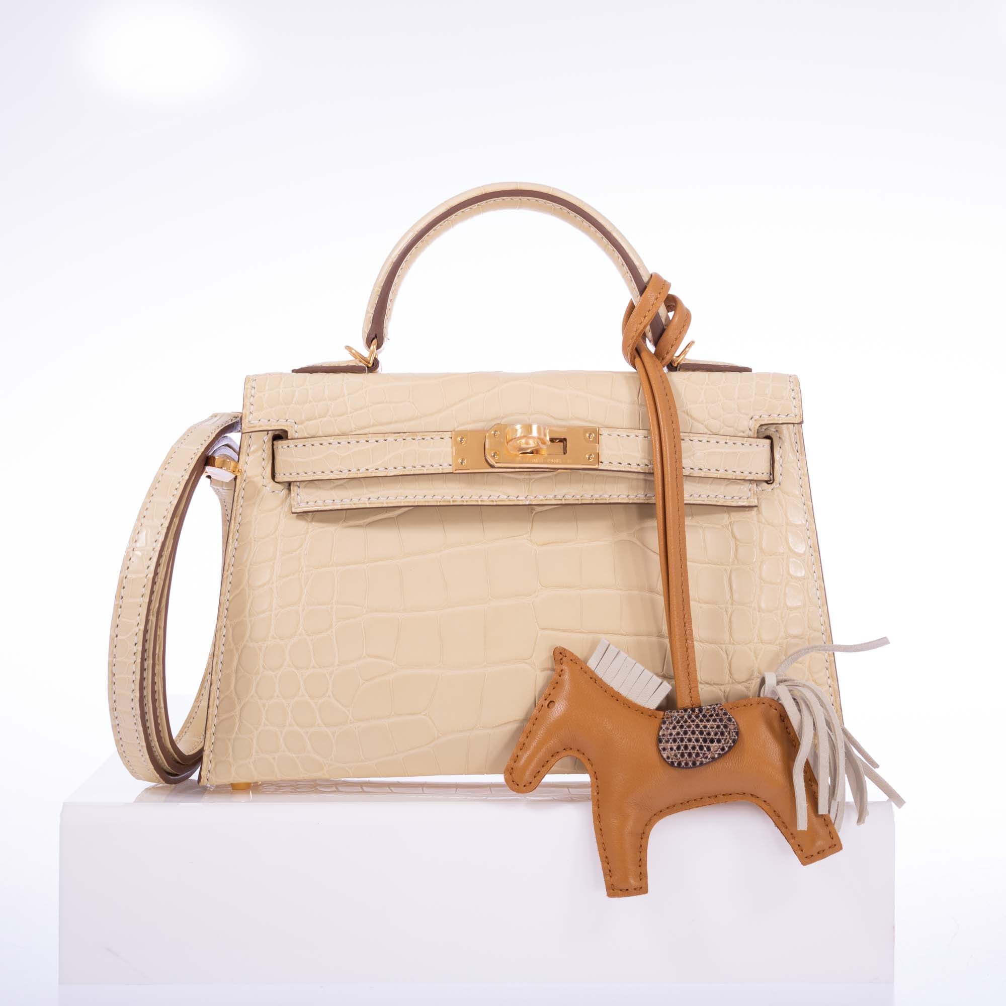 Hermès Mini Kelly 20 II Sellier Vanille Matte Alligator Gold Hardware