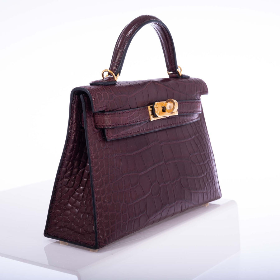 Hermès Mini Kelly II Bordeaux Matte Alligator Mississippiensis Gold Hardware
