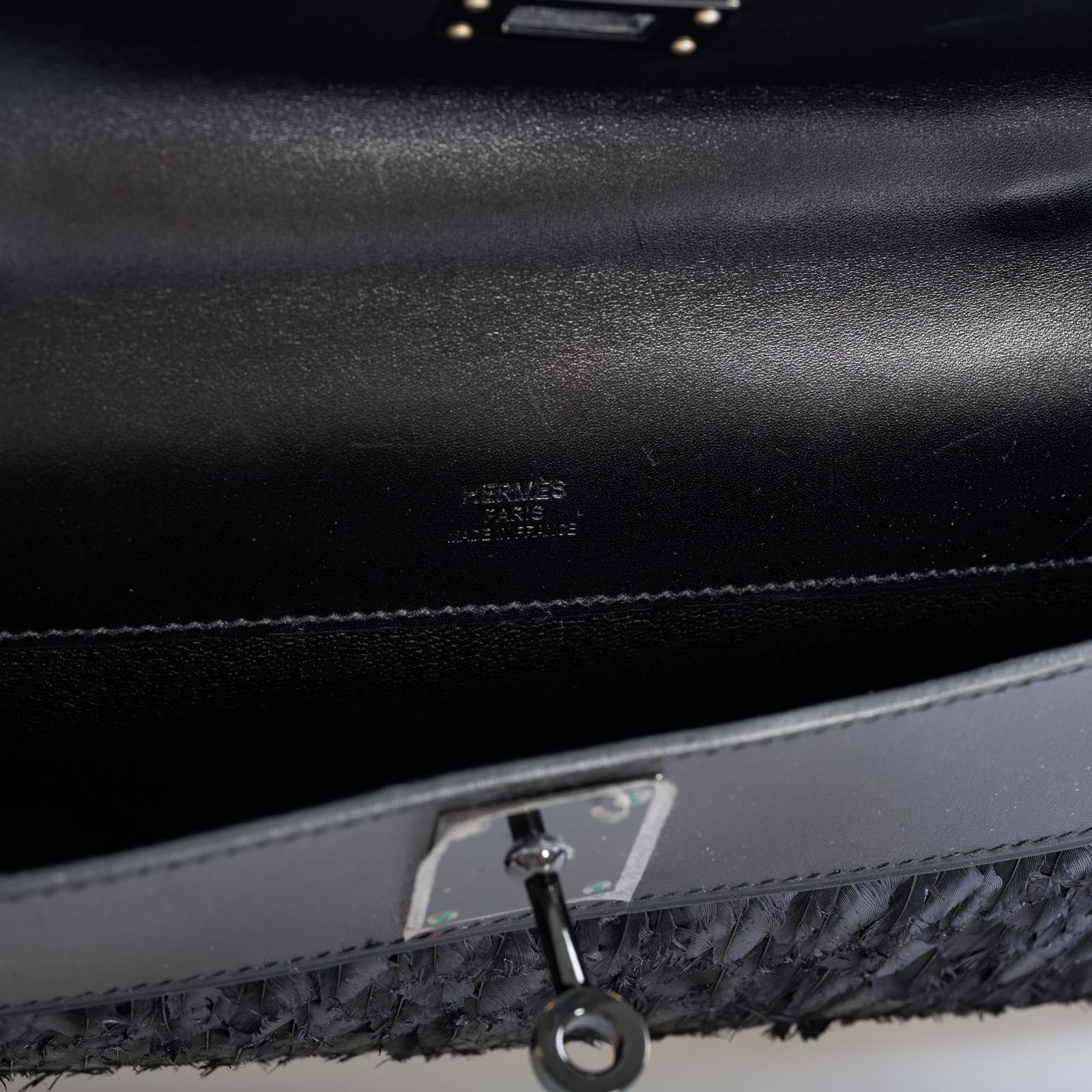 Hermès So Black Feather Kelly Cut Black Box PVD Hardware