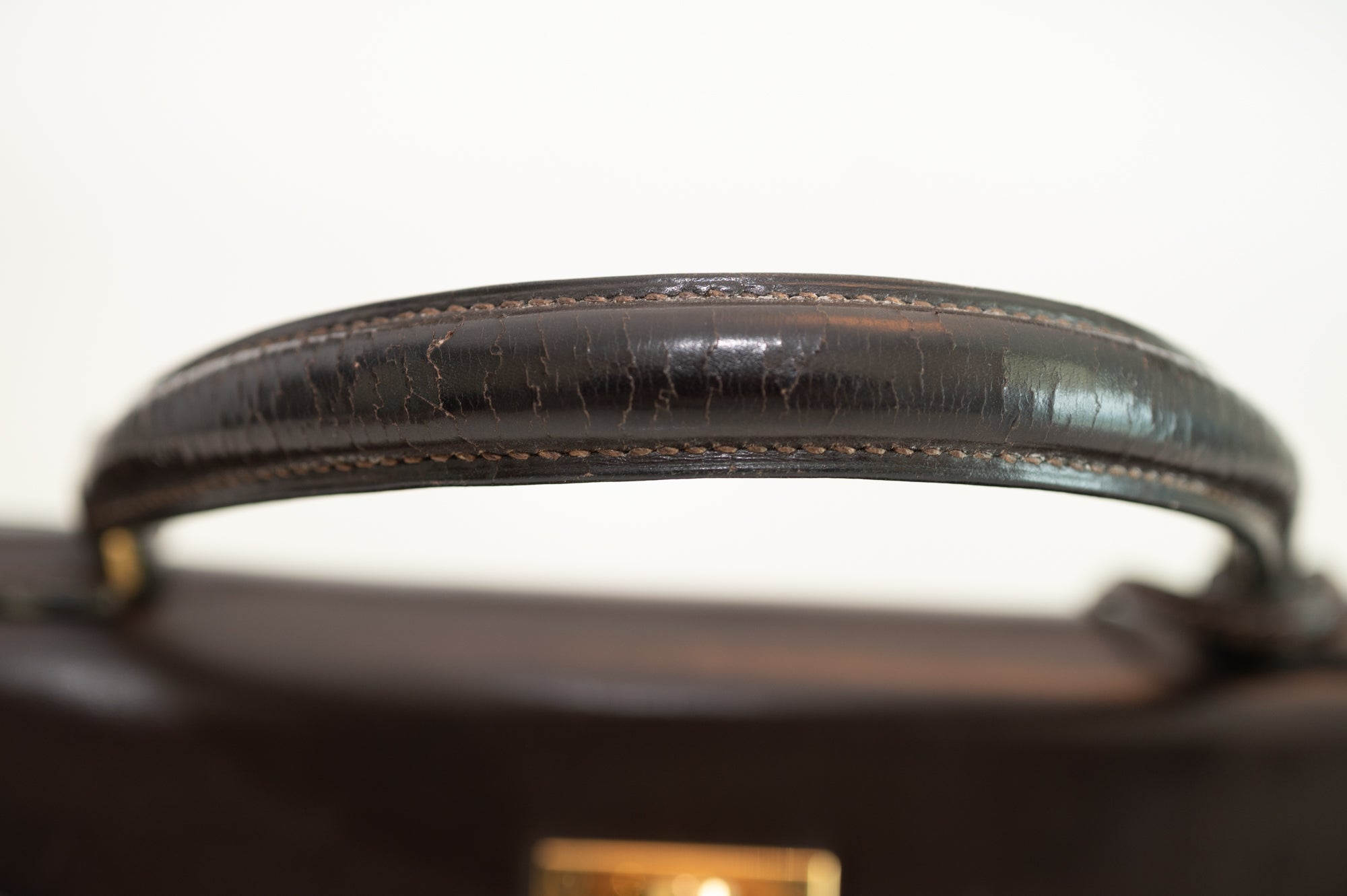Hermès Vintage Kelly 28 Retourné Marron Foncé Box Calf Gold Hardware