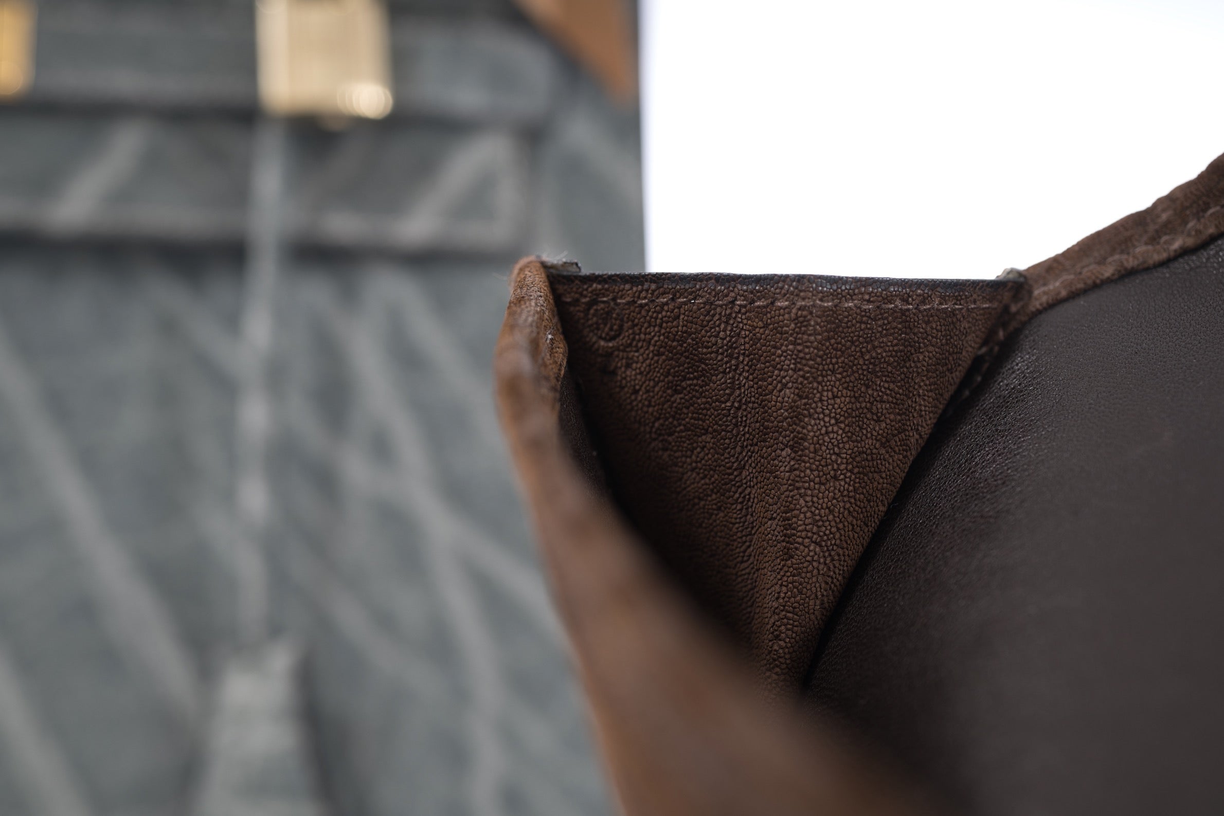 Hermès Vintage Kelly 32 Elephant Gray with Gold Hardware