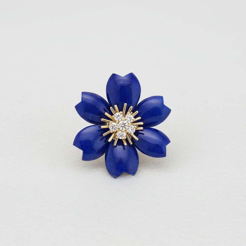 Van Cleef & Arpels Rose de Noël Clip Pendant Small Model Lapis Lazuli Diamond 18K Yellow Gold